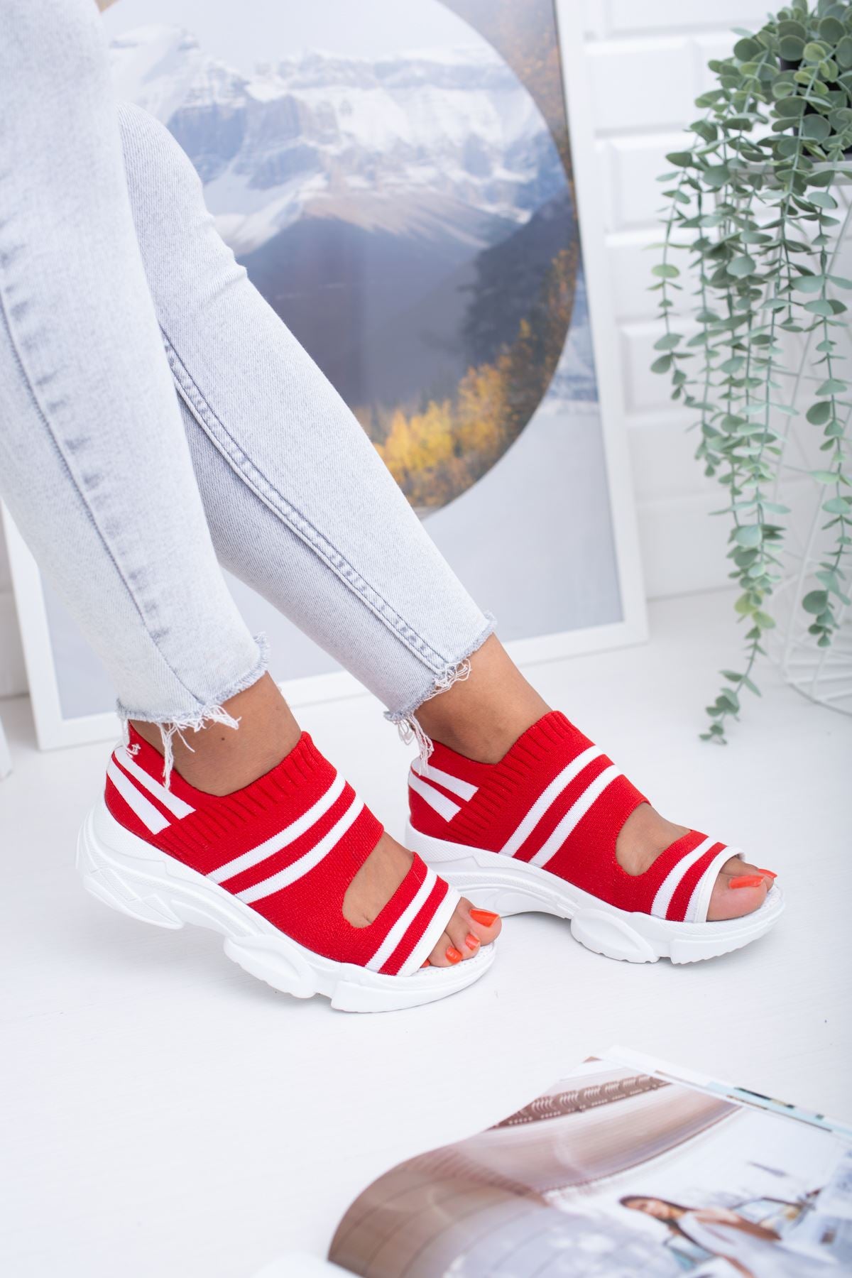 Women's Hera Red White Knitwear Sneakers - STREETMODE ™