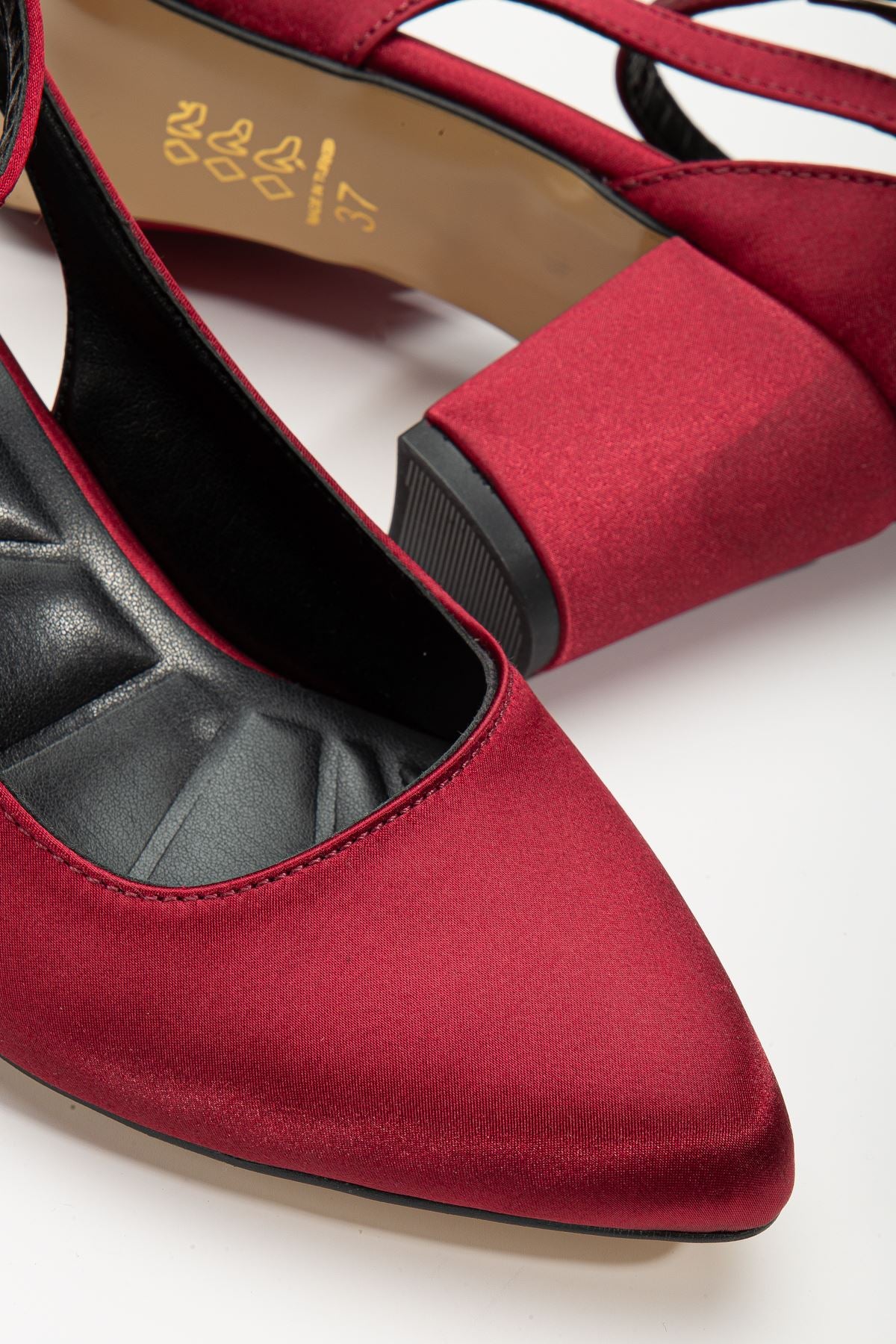 Hero Heeled Burgundy Satin Women's Shoes - STREETMODE ™