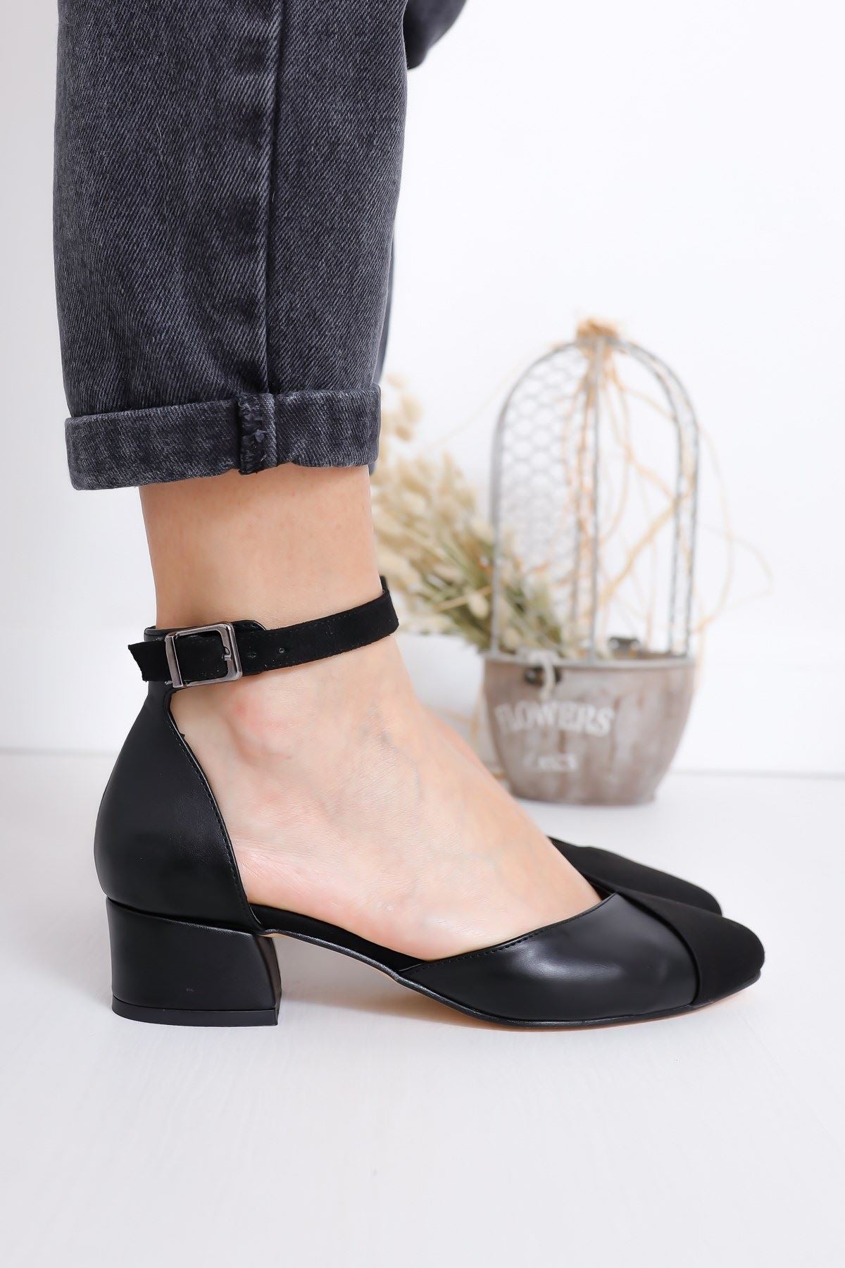 Women's Holly Heels Black Skin-Suede Shoes - STREETMODE ™