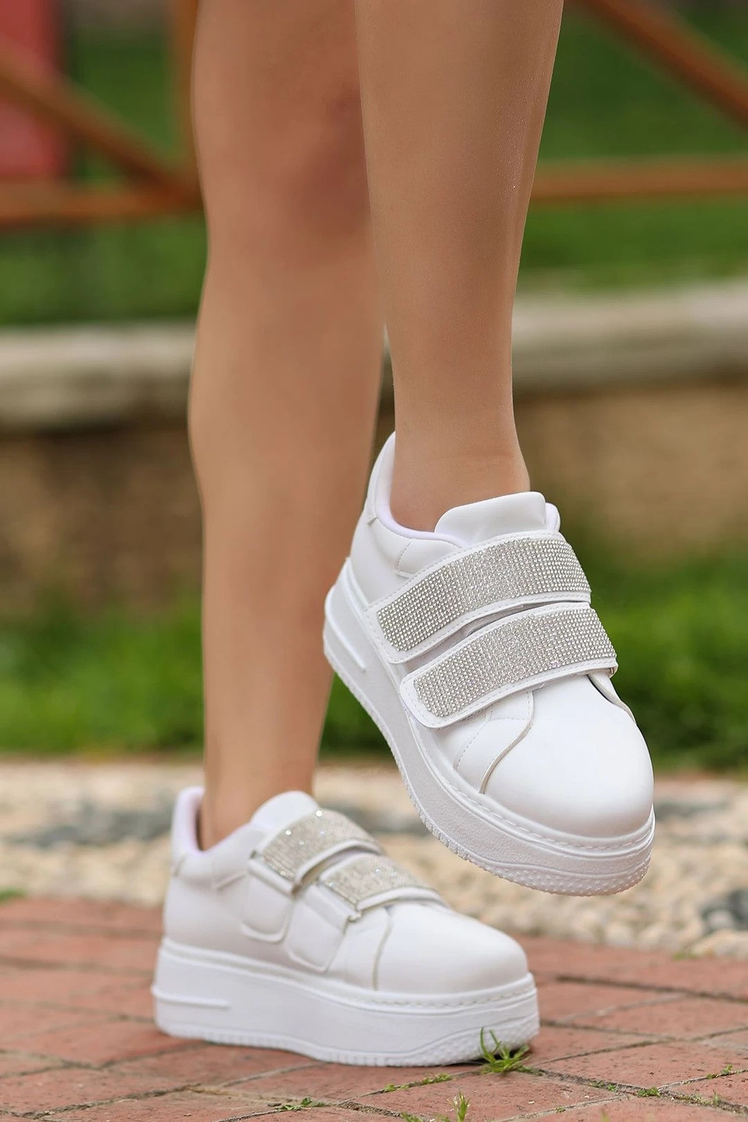 Women's White Leather Velcro Sports Shoes