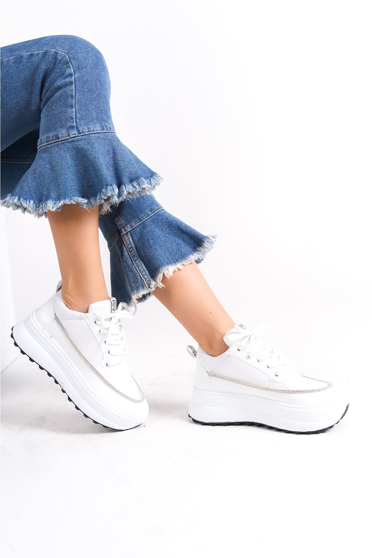 White Stone Women's Sports Shoes - STREETMODE ™