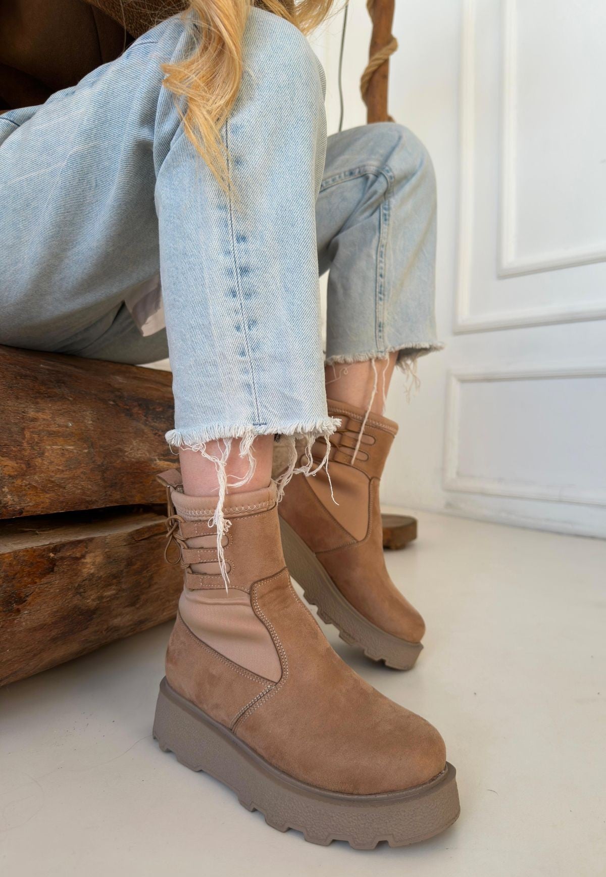 Women's Nude Suede Lace-Up Ankle Boots - STREETMODE ™