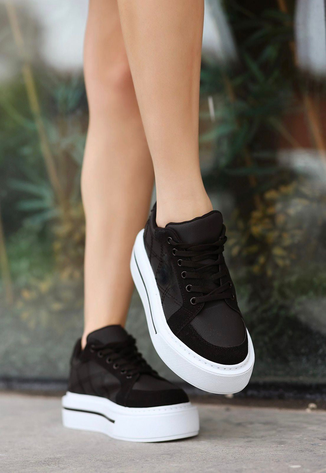 Women's Black Skin White Sole Suede Detailed Sports Shoes