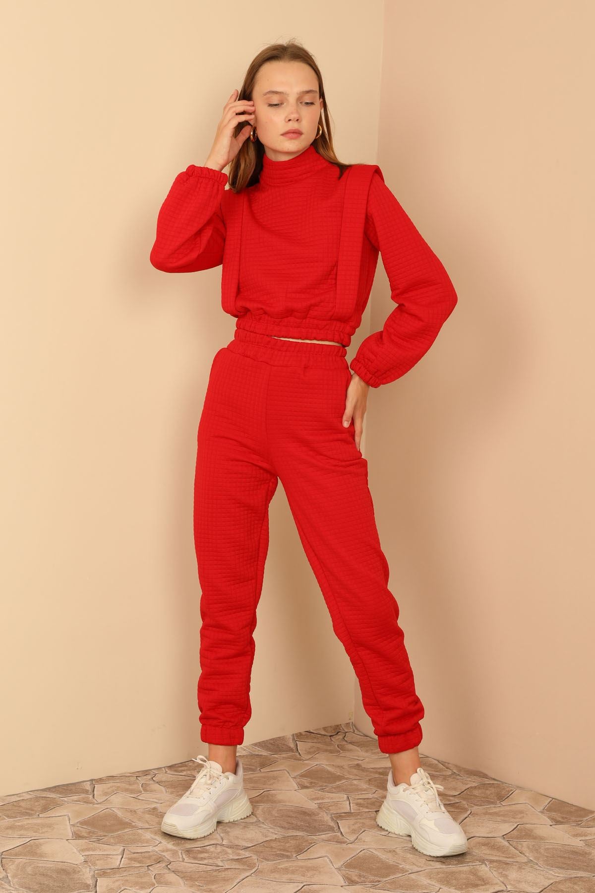 Quilted Fabric Turtleneck Shoulder Detail Women's Suit-Red - STREETMODE ™