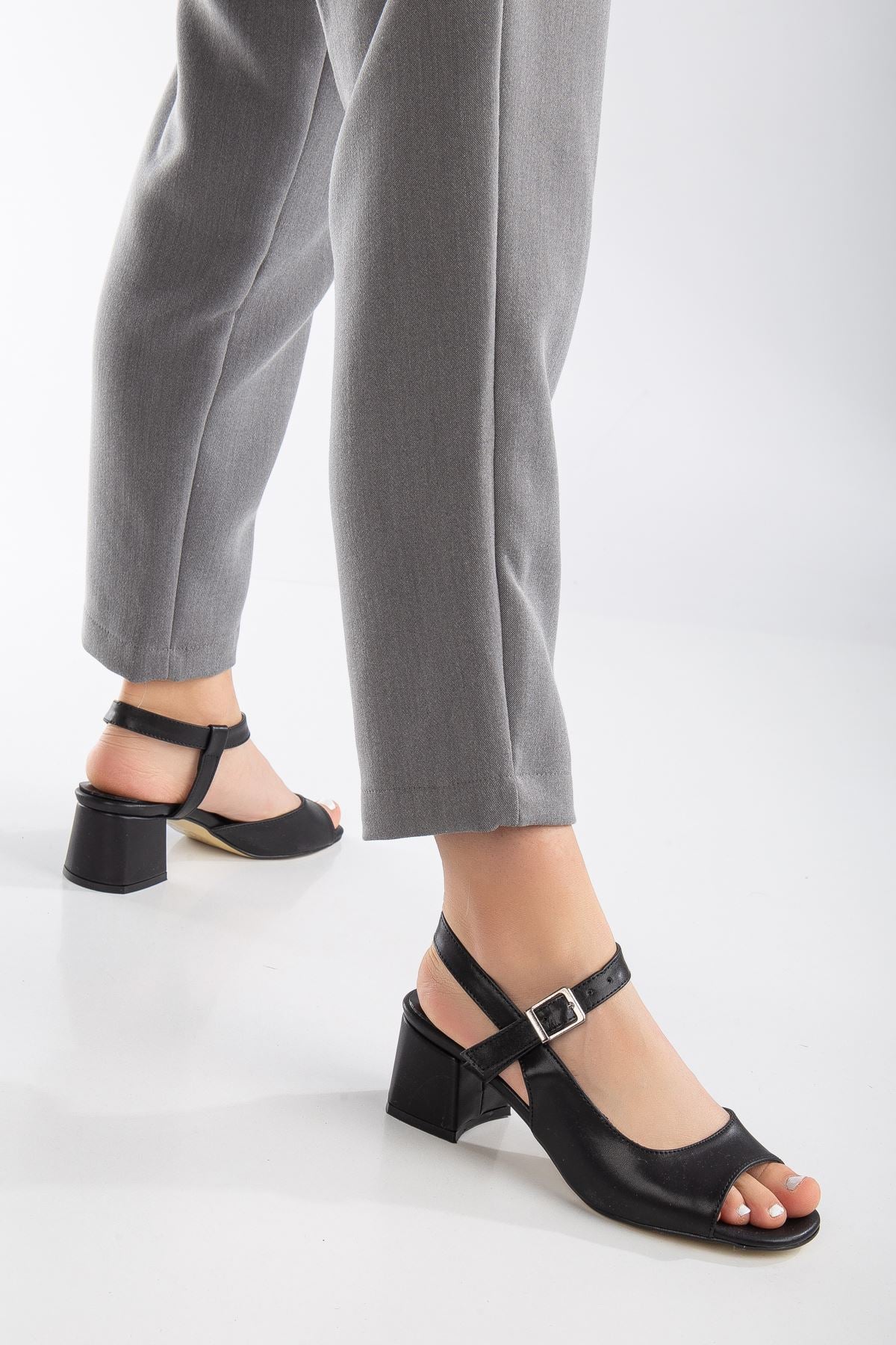 Keri Heeled Black Skin Blunt Toe Women's Shoes - STREETMODE ™
