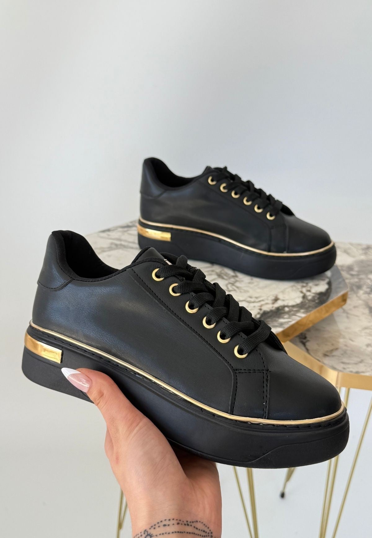 Women's Black Leather Lace-Up Sneakers