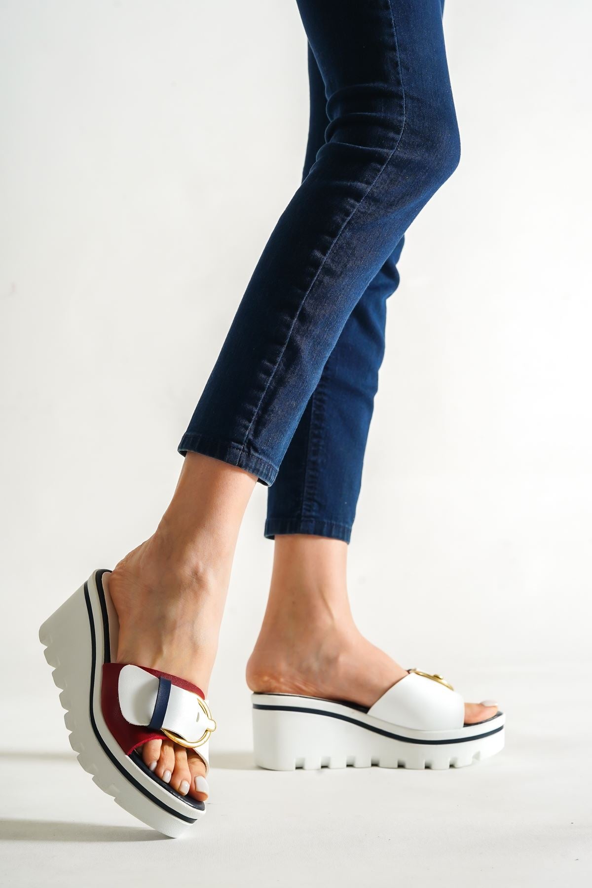 Women's Linda Red White Slippers - STREETMODE ™