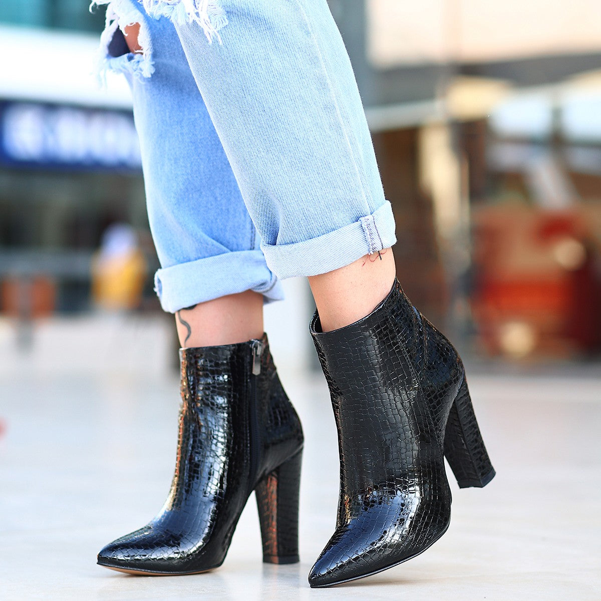 Women's Black Patent Leather Patterned Heeled Boots - STREETMODE ™