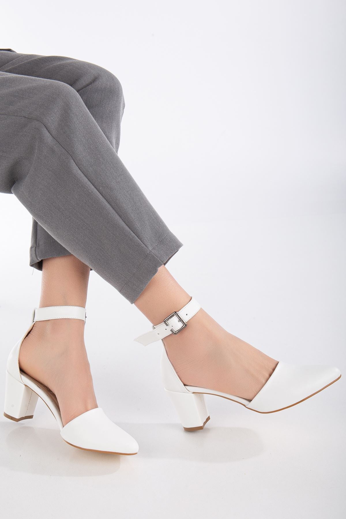 Lottis White Leather Detailed Heeled Women's Shoes - STREETMODE ™