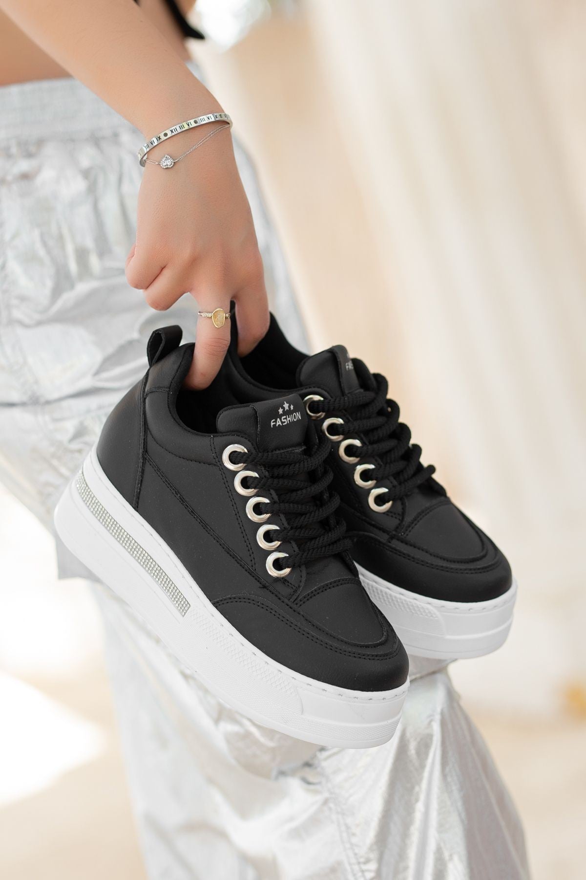 Women's Black Skin White Based Lace-Up Sneakers - STREETMODE ™