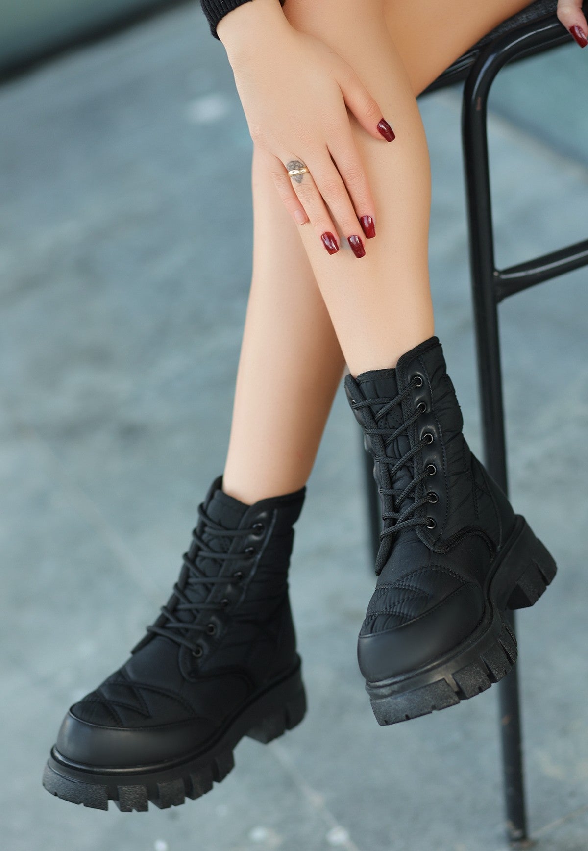 Women's Mabel Black Leather Laced Boots - STREETMODE ™