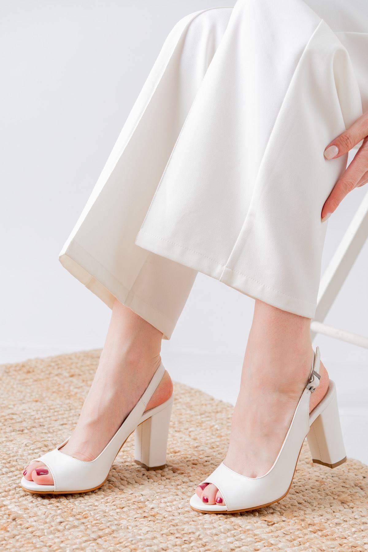 Meira White Skin Detail Low Heel Women's Shoes - STREET MODE ™