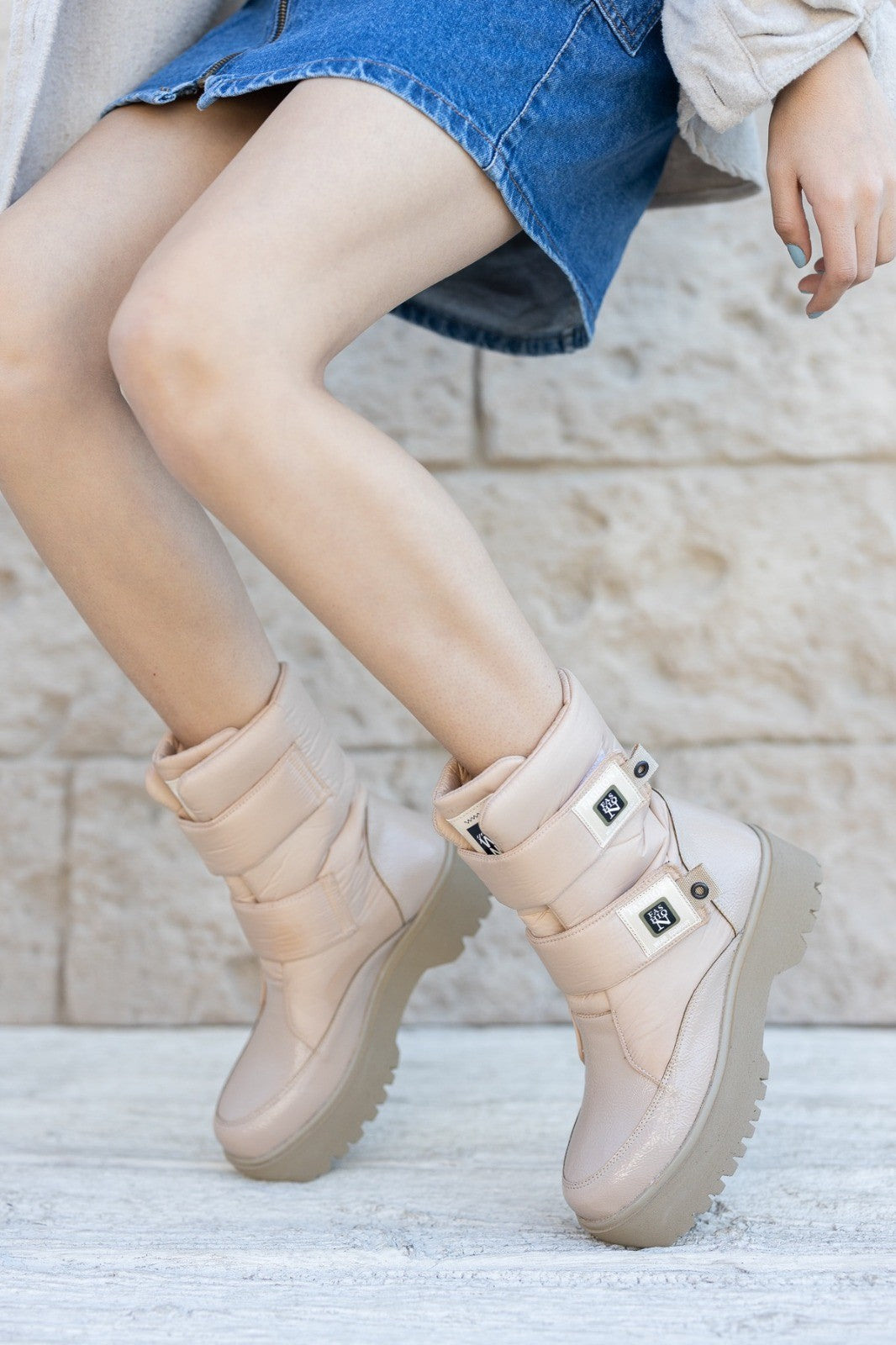 Women's Miah Nude Patent Leather Snow Boots - STREETMODE ™