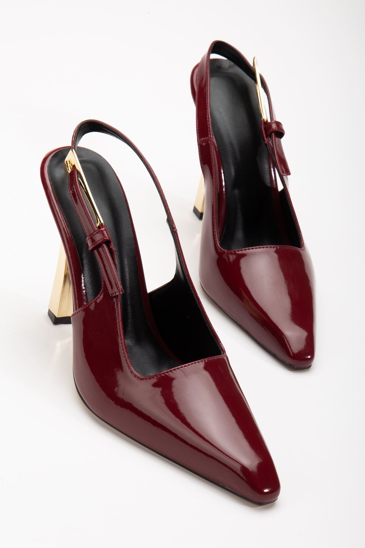 Minni Claret Red Patent Leather Gold Detailed Blunt Toe Women's Heeled Shoes - STREETMODE ™