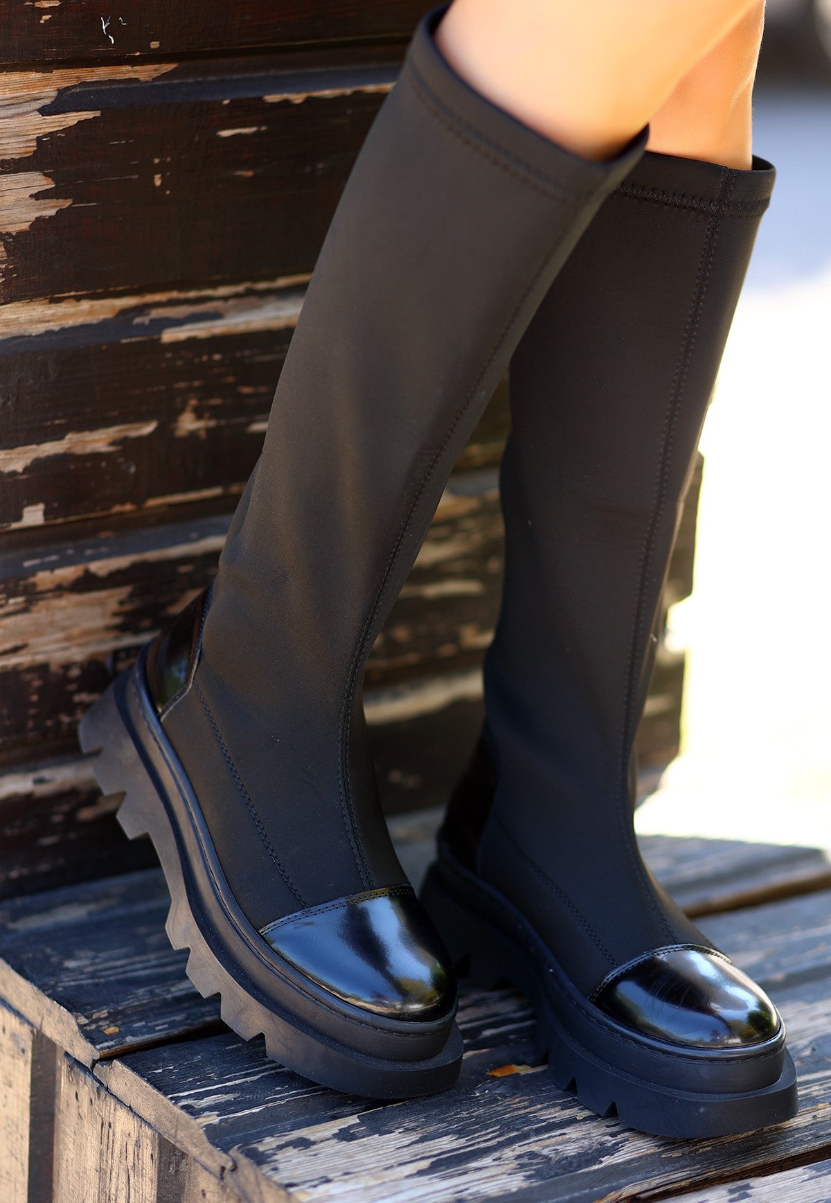 Women's Monde Black Patent Leather Detailed Stretch Boots - STREETMODE ™