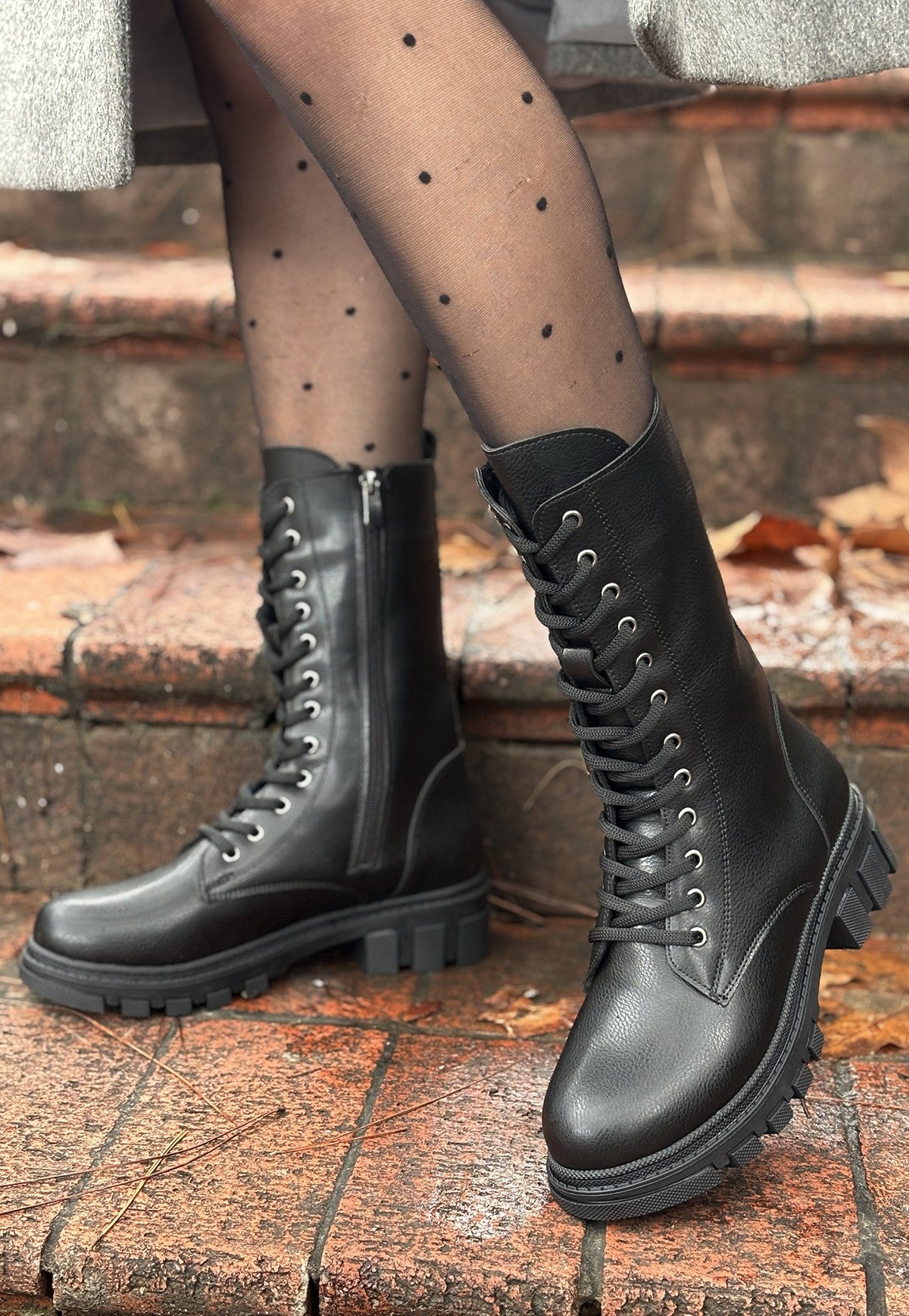 Women's Black Leather Lace-Up Boots