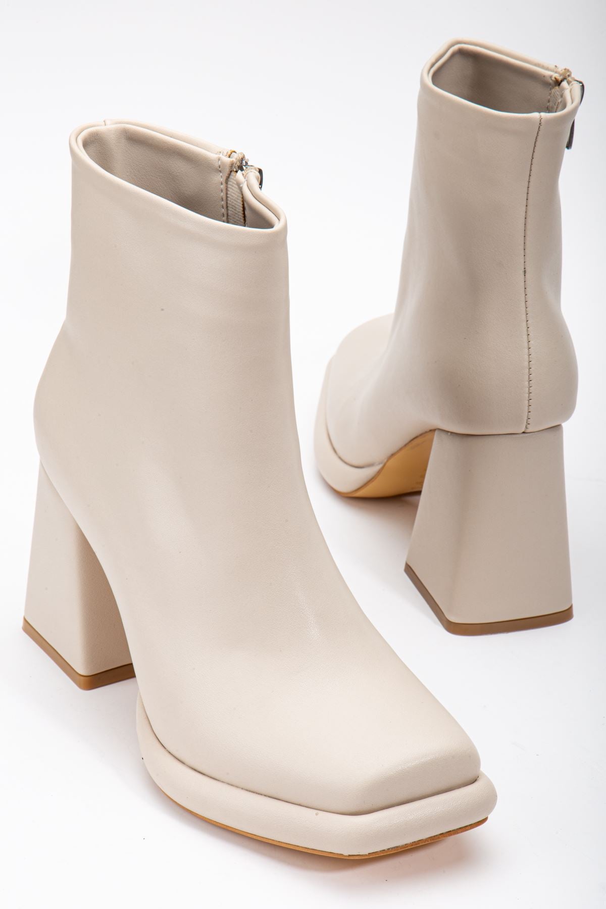 Beige Skin Platform Detail Women's Boots - STREETMODE ™