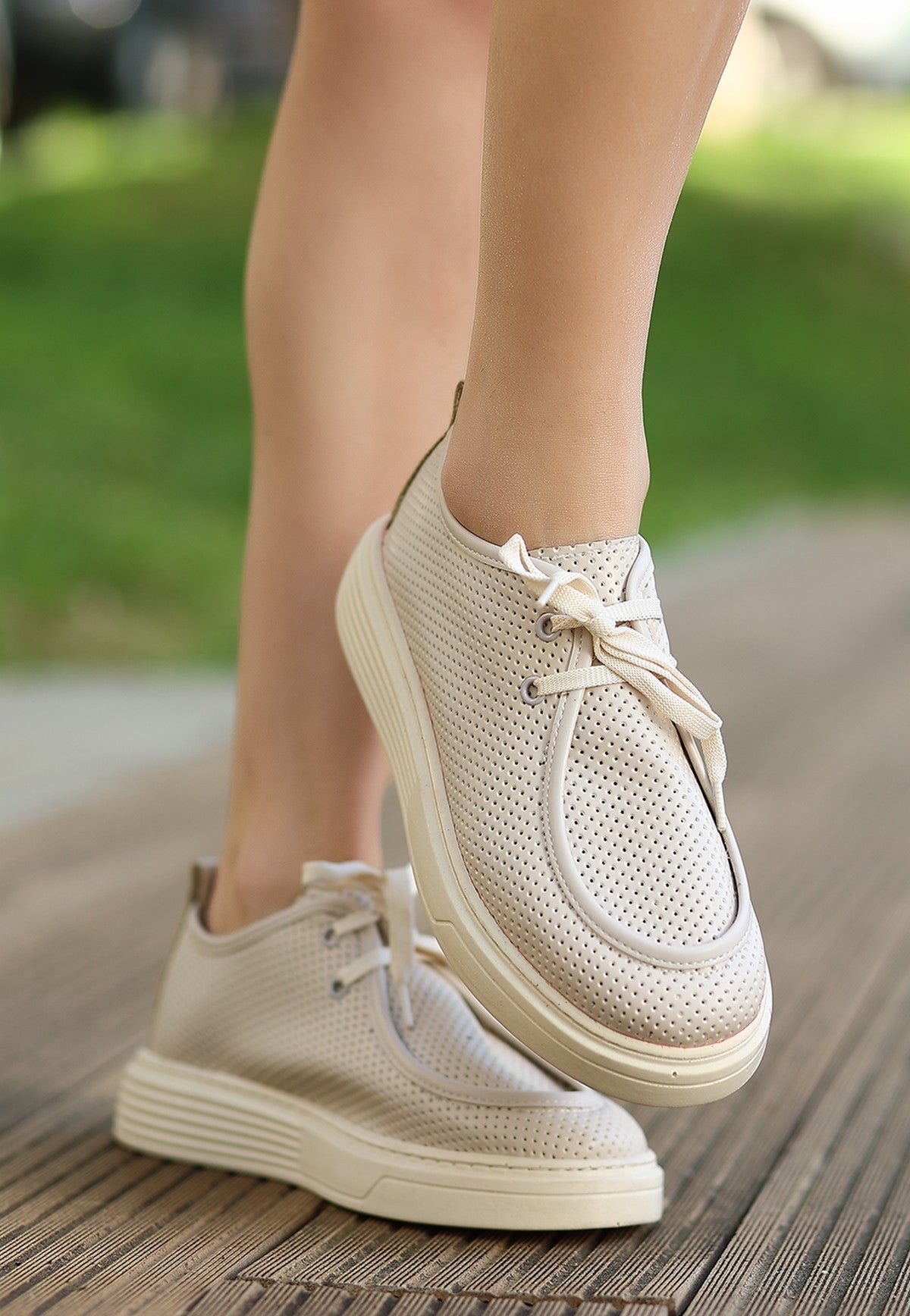Women's Olse Beige Leather Laced Sports Shoes