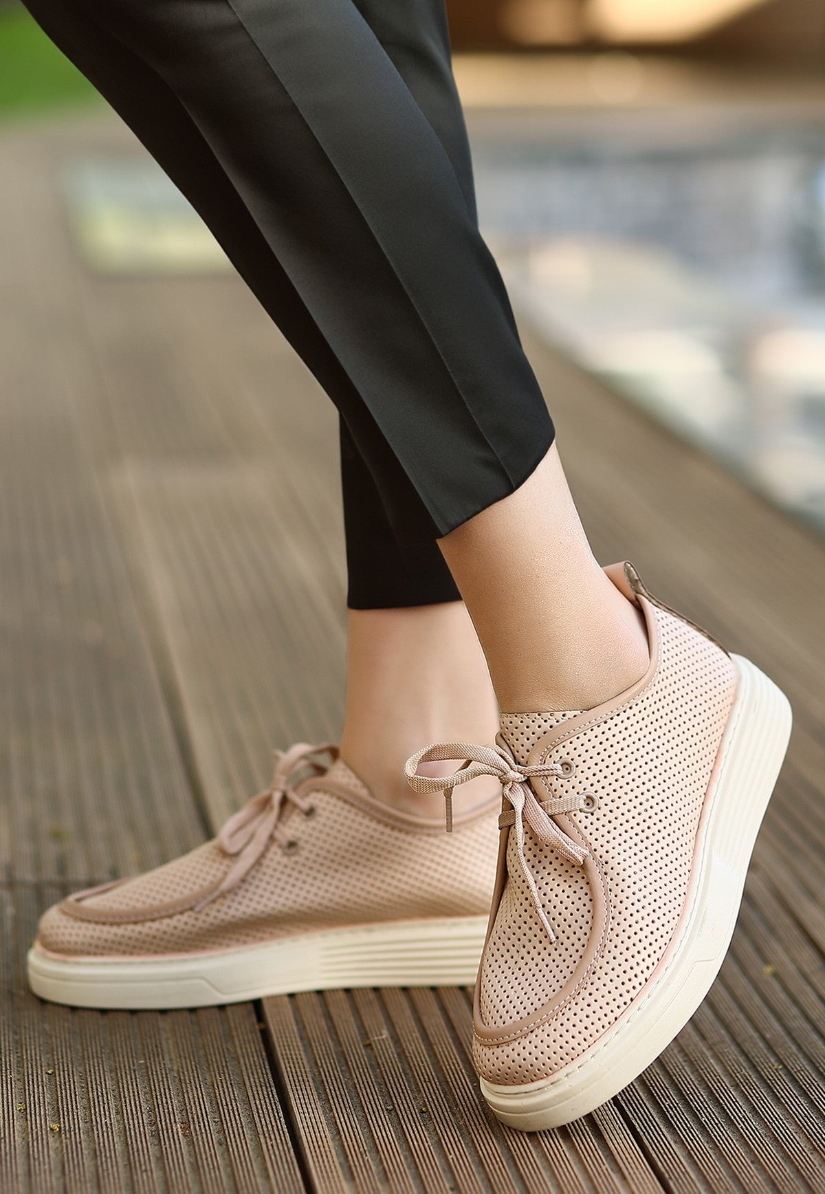 Women's Olse Nude Leather Laced Sports Shoes