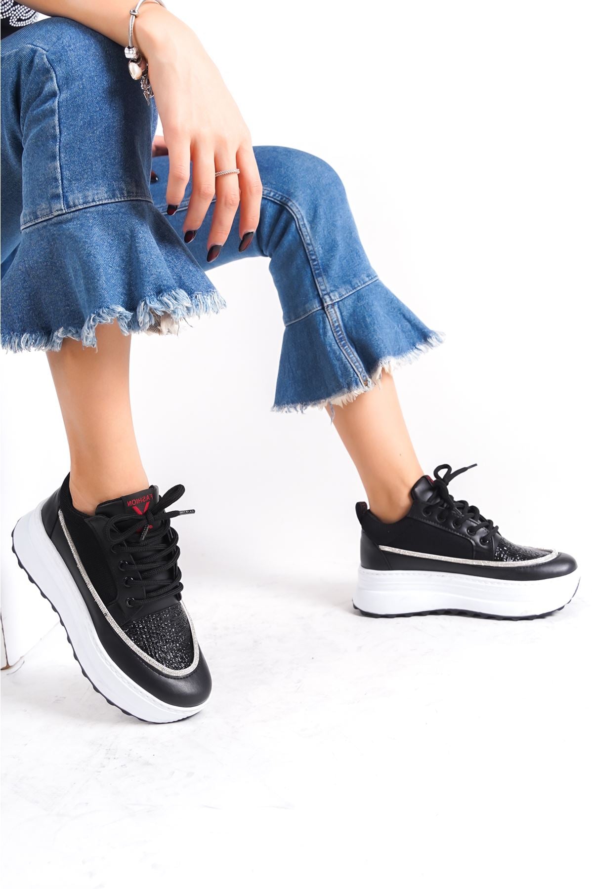 Oneo Black White Women's Sneakers Shoes