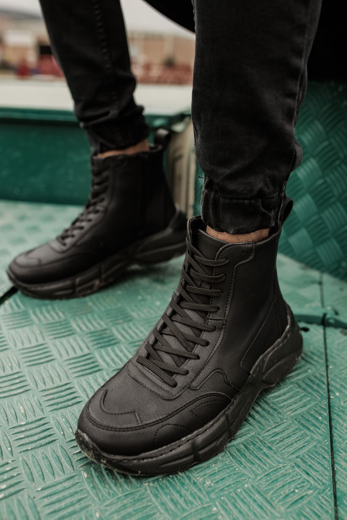 CH077 Men's Full Black Casual Sneaker Sports Boots - STREETMODE ™
