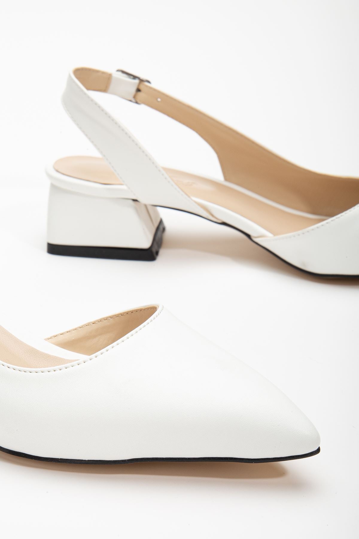 Ossie White Skin Women's Heeled Shoes - STREETMODE ™