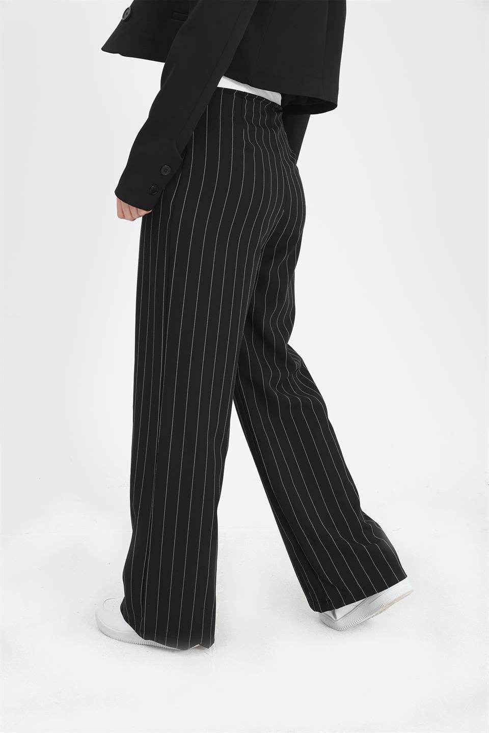 Women's Trousers Garni Belted Wide Striped - Black - STREETMODE ™
