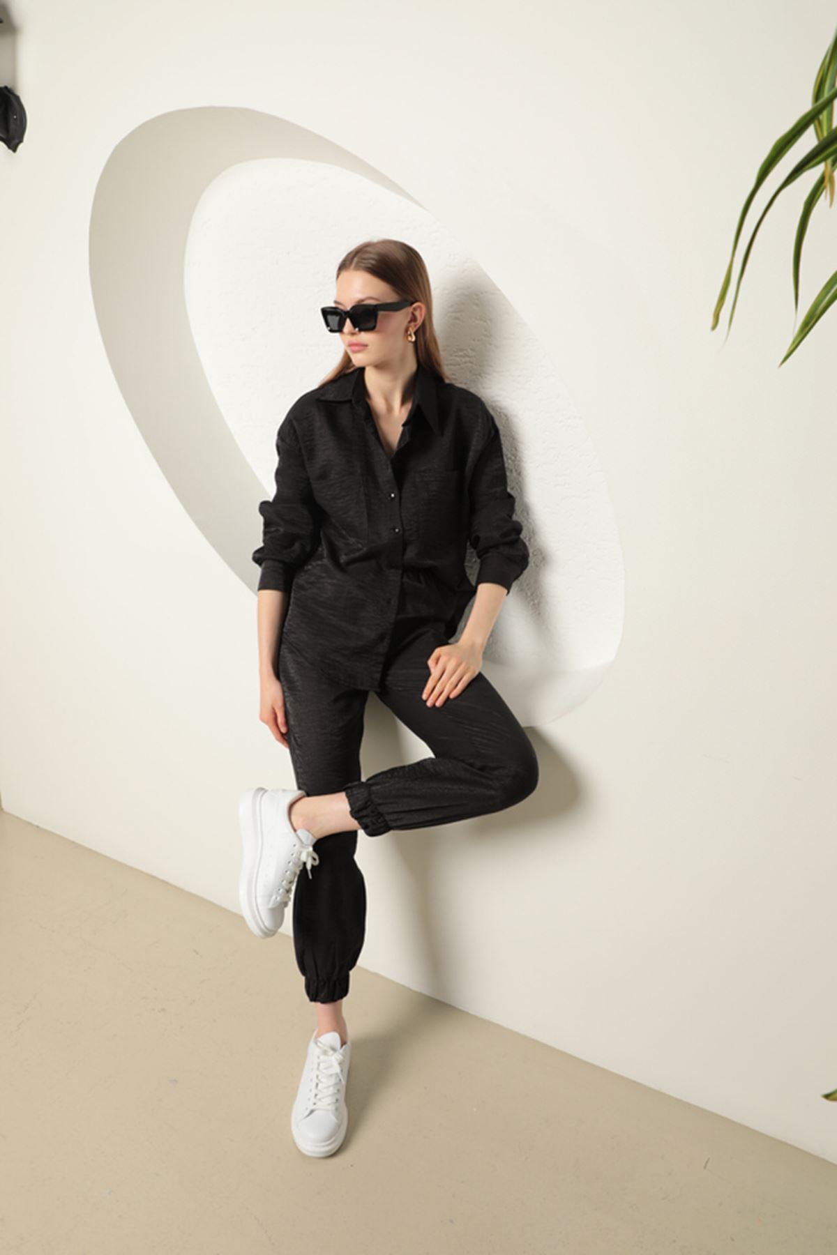 Shiny Fabric Women's Suit-Black - STREETMODE ™