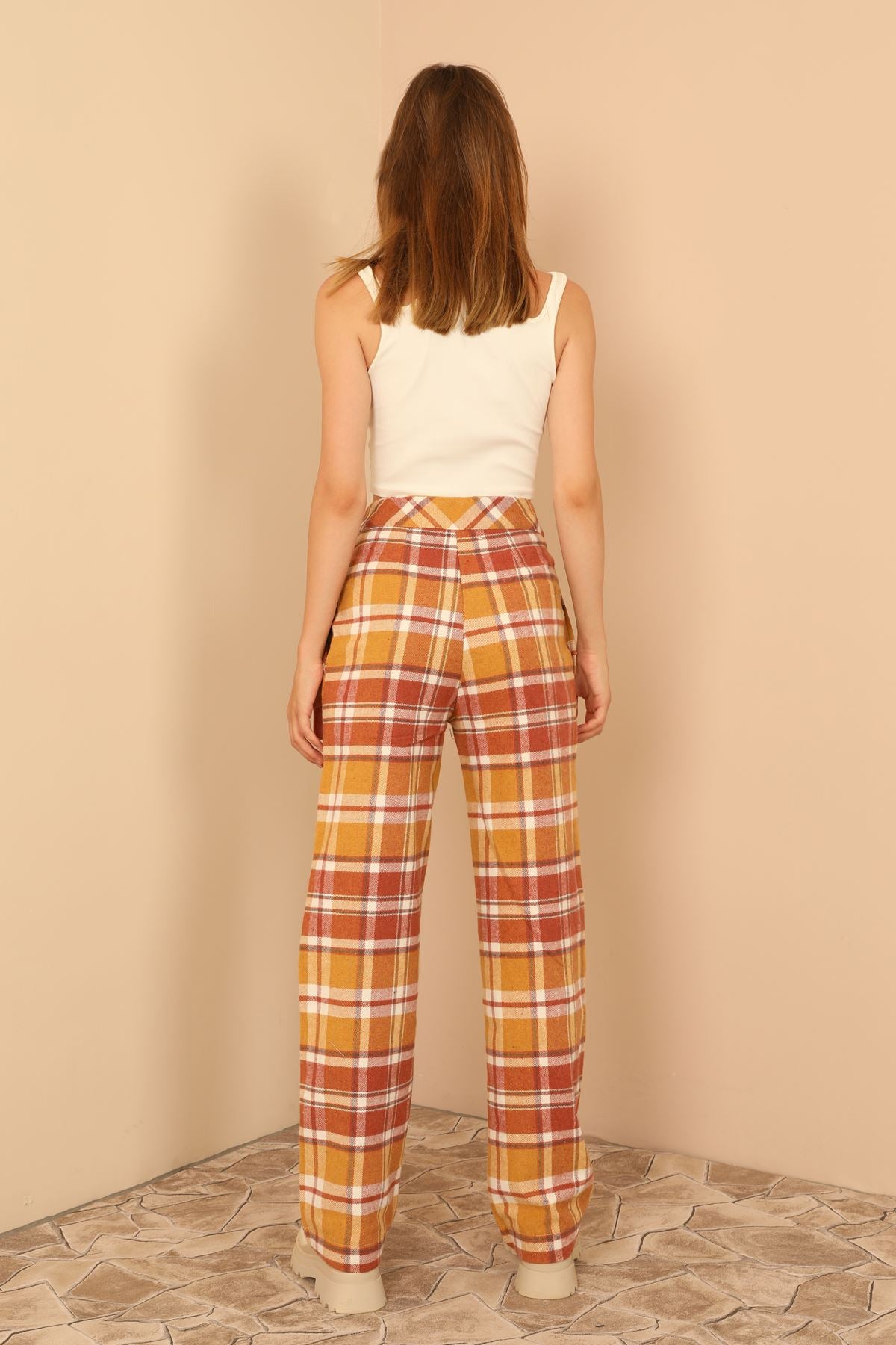 Plaid Fabric Relaxed Fit Women's Trousers-Brown - STREETMODE ™