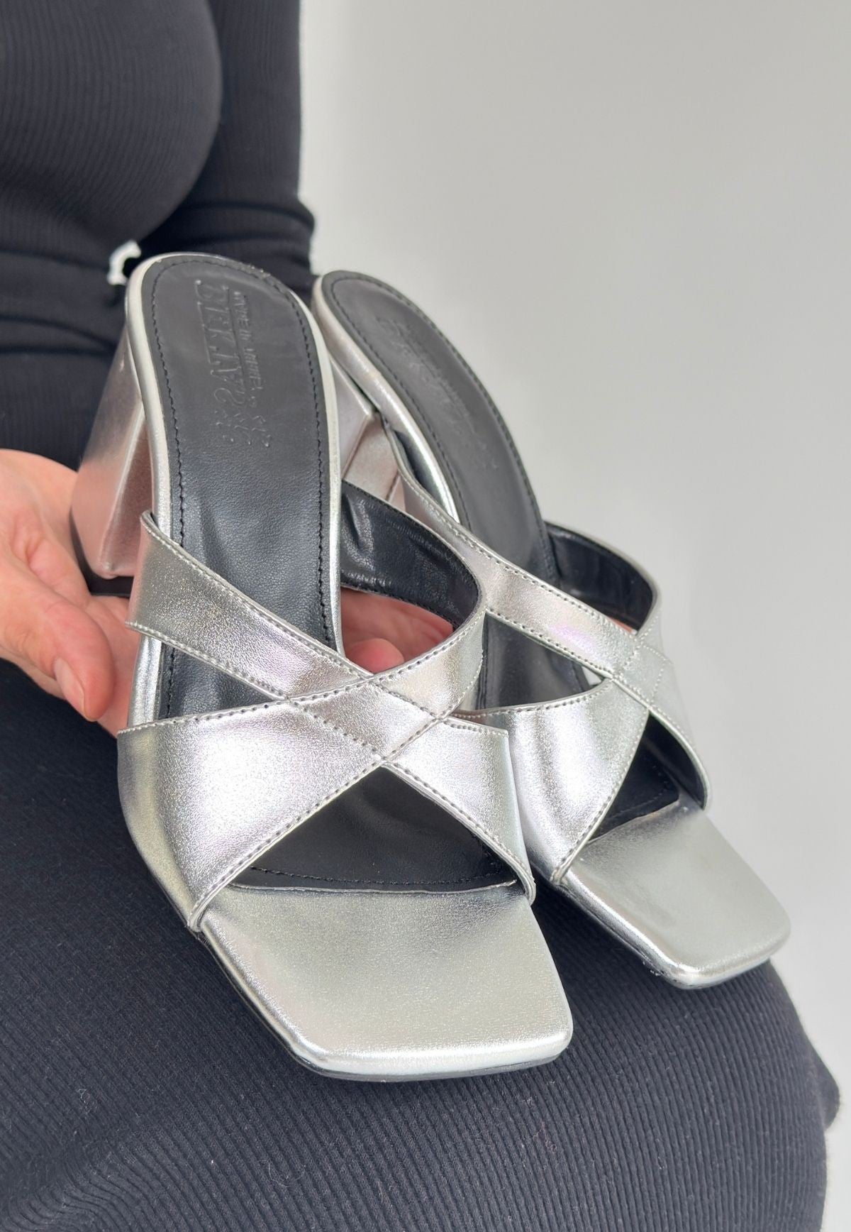 Women's Silver Skin Heeled Slippers - STREETMODE ™