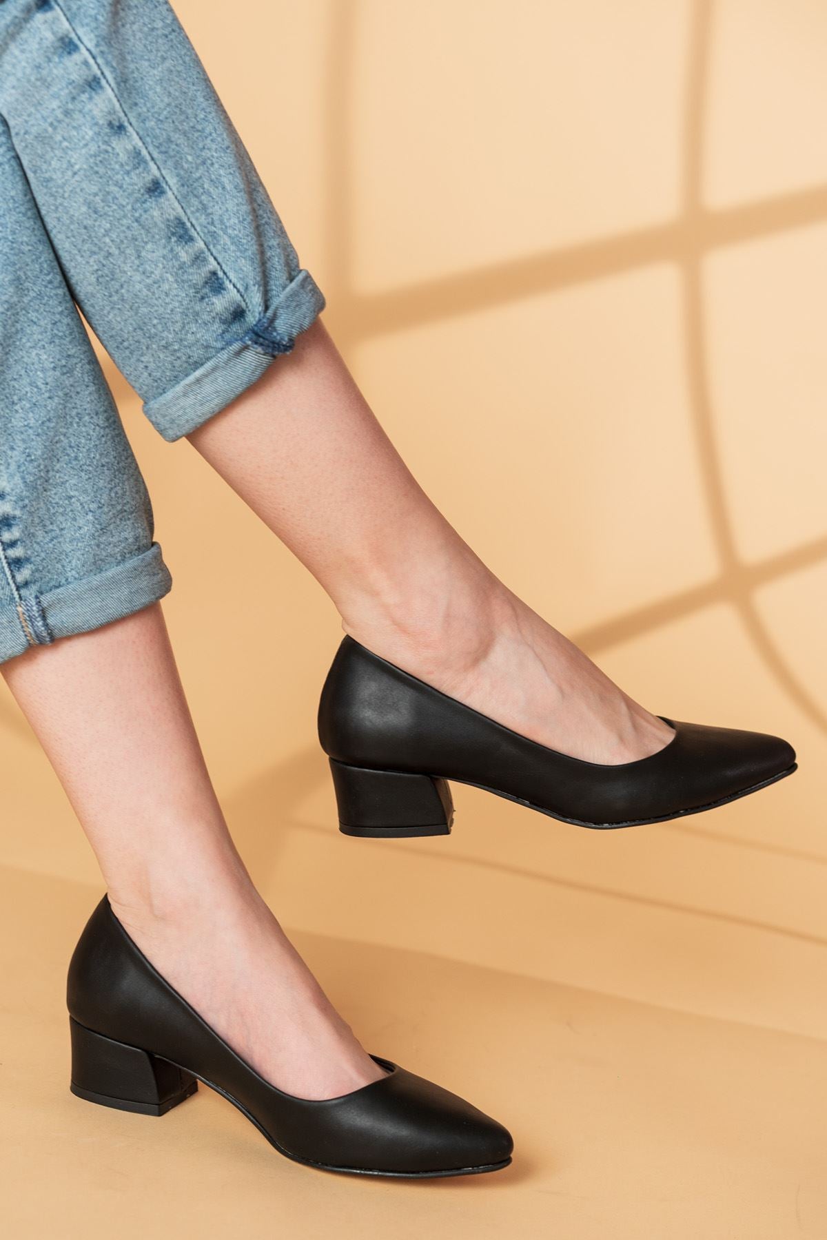 Women's Sandra Black Skin Heels Shoes - STREET MODE ™