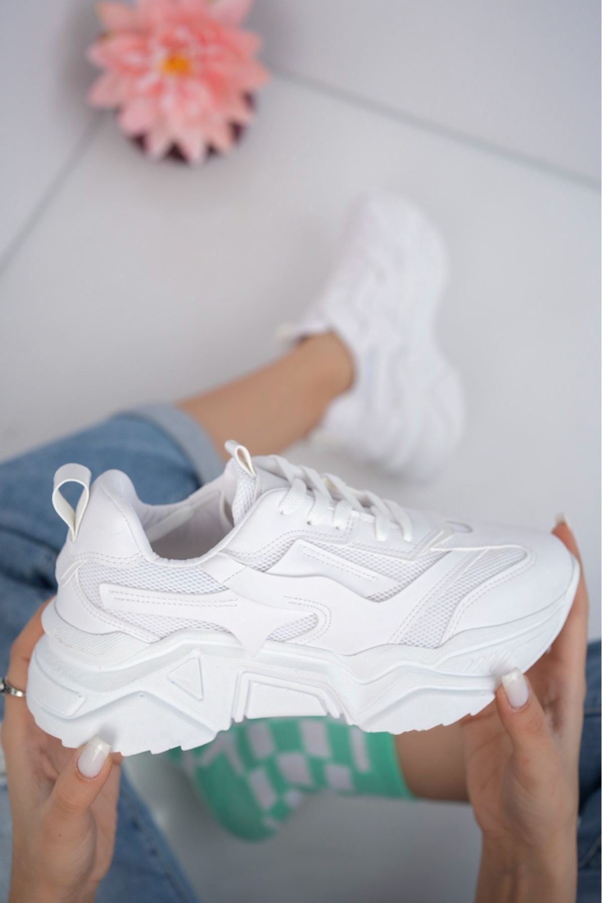 Seyran White Women's Sneaker Sport Shoes - STREETMODE ™