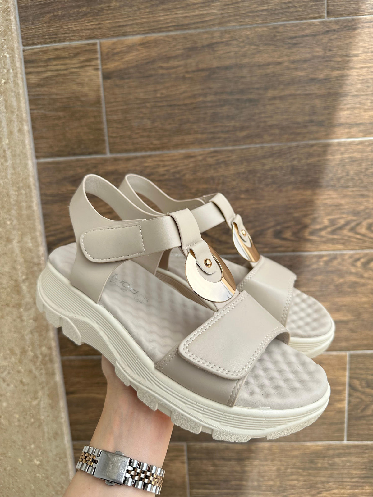 Women's Beige Leather Velcro Sandals - STREETMODE ™