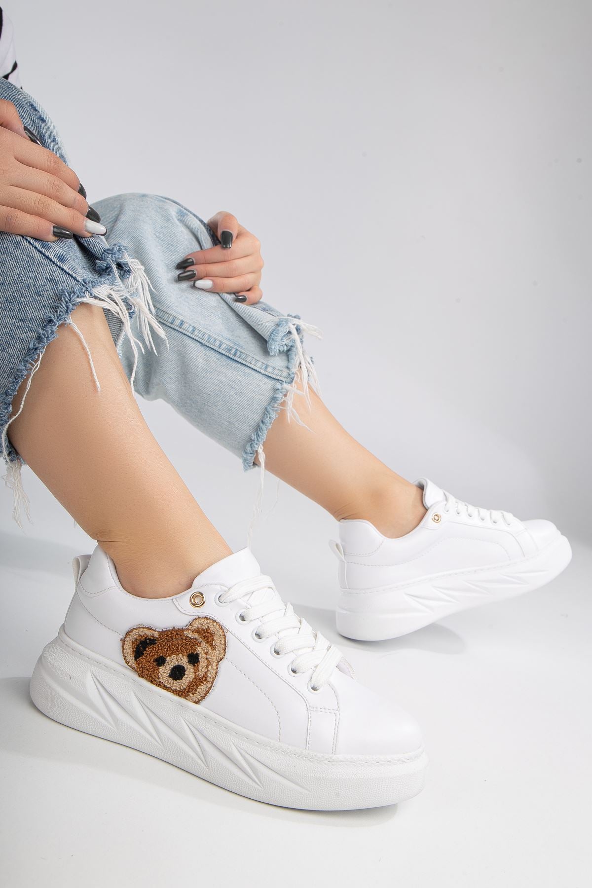 Women's Sianne White Thick Soled Sneakers with Teddy Bear Detail - STREETMODE ™