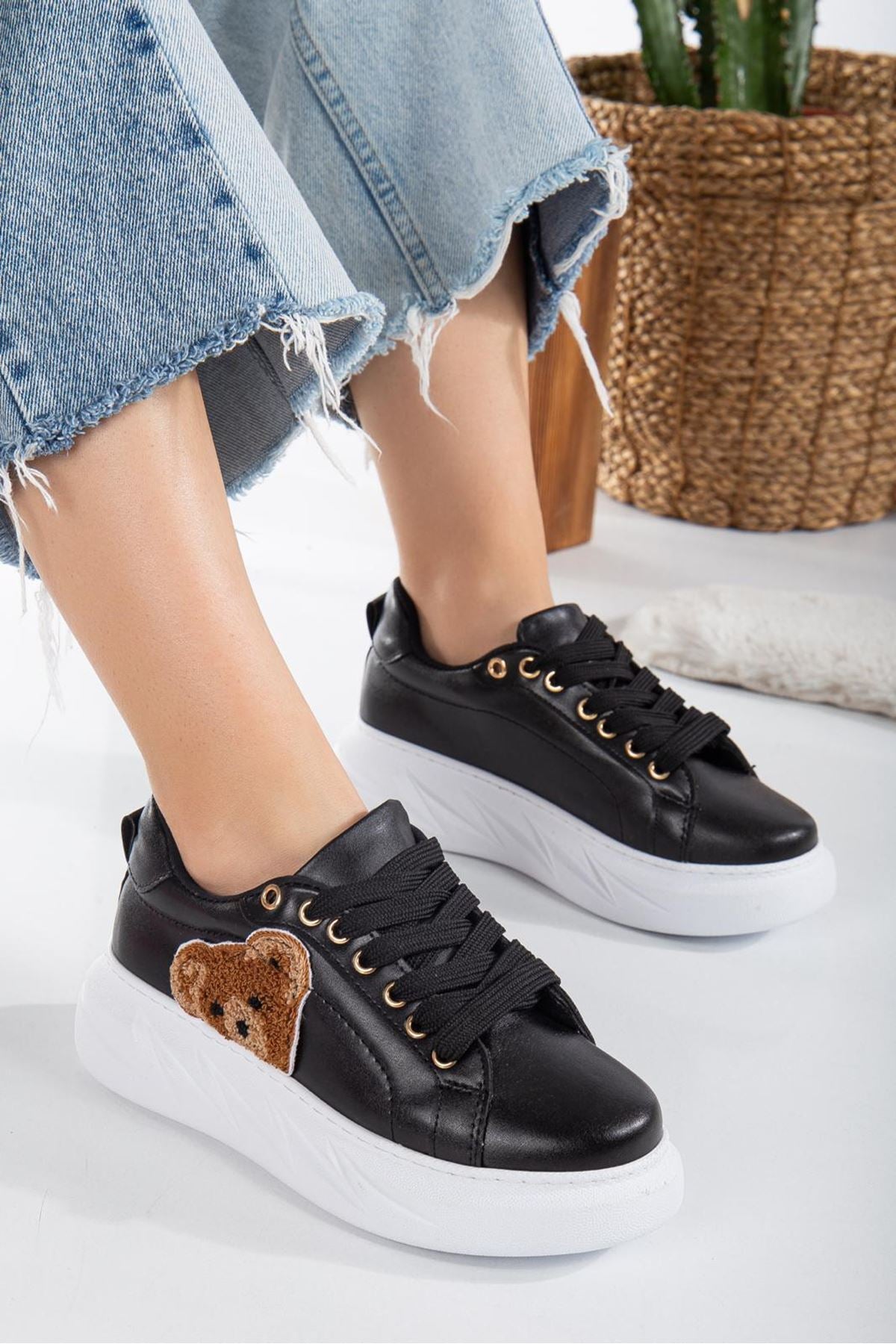 Women's Sianne Black Thick Soled Sneakers with Teddy Bear Detail - STREETMODE ™