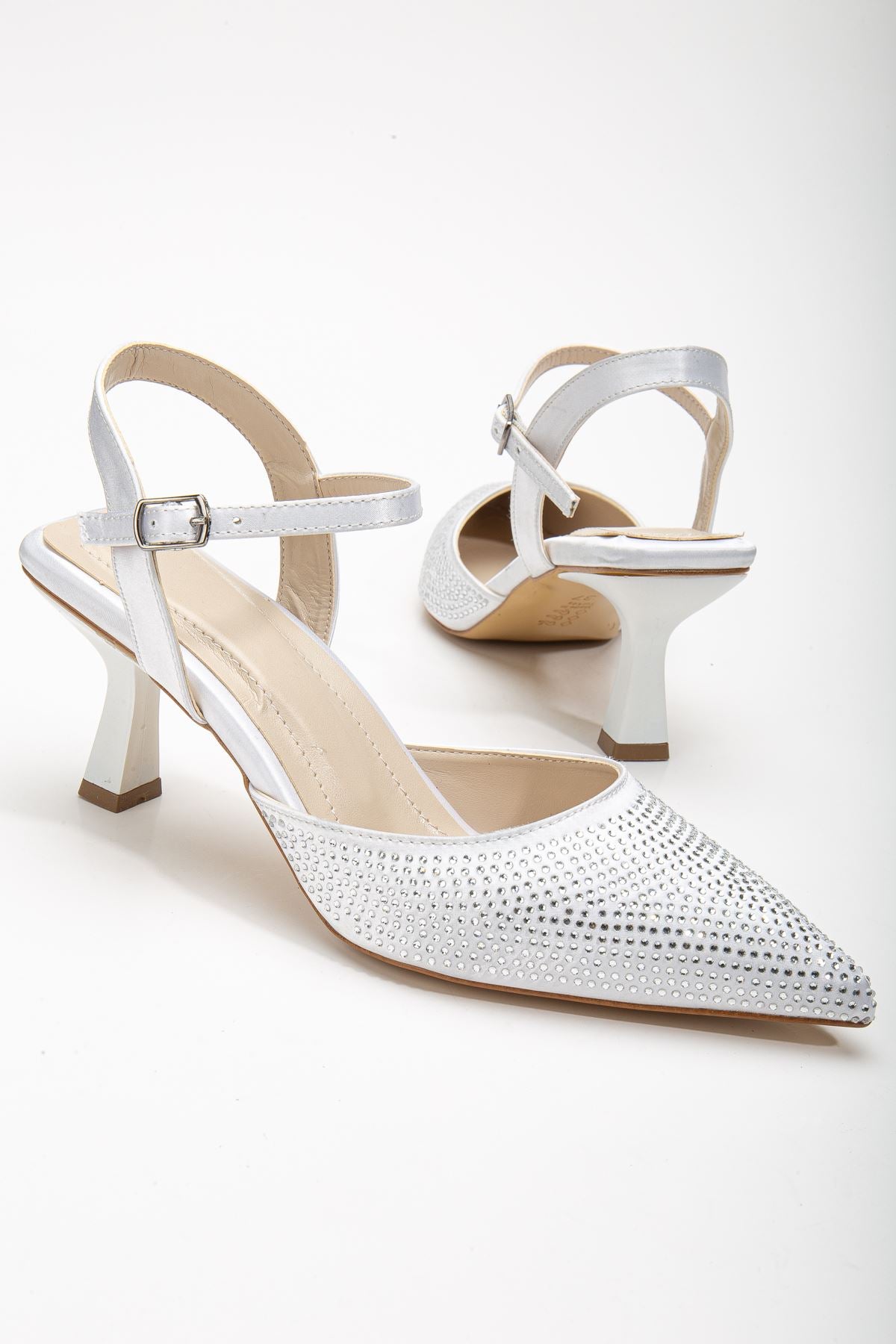 Sinda White Satin Stone Detailed Thin Heeled Women's Shoes - STREETMODE ™