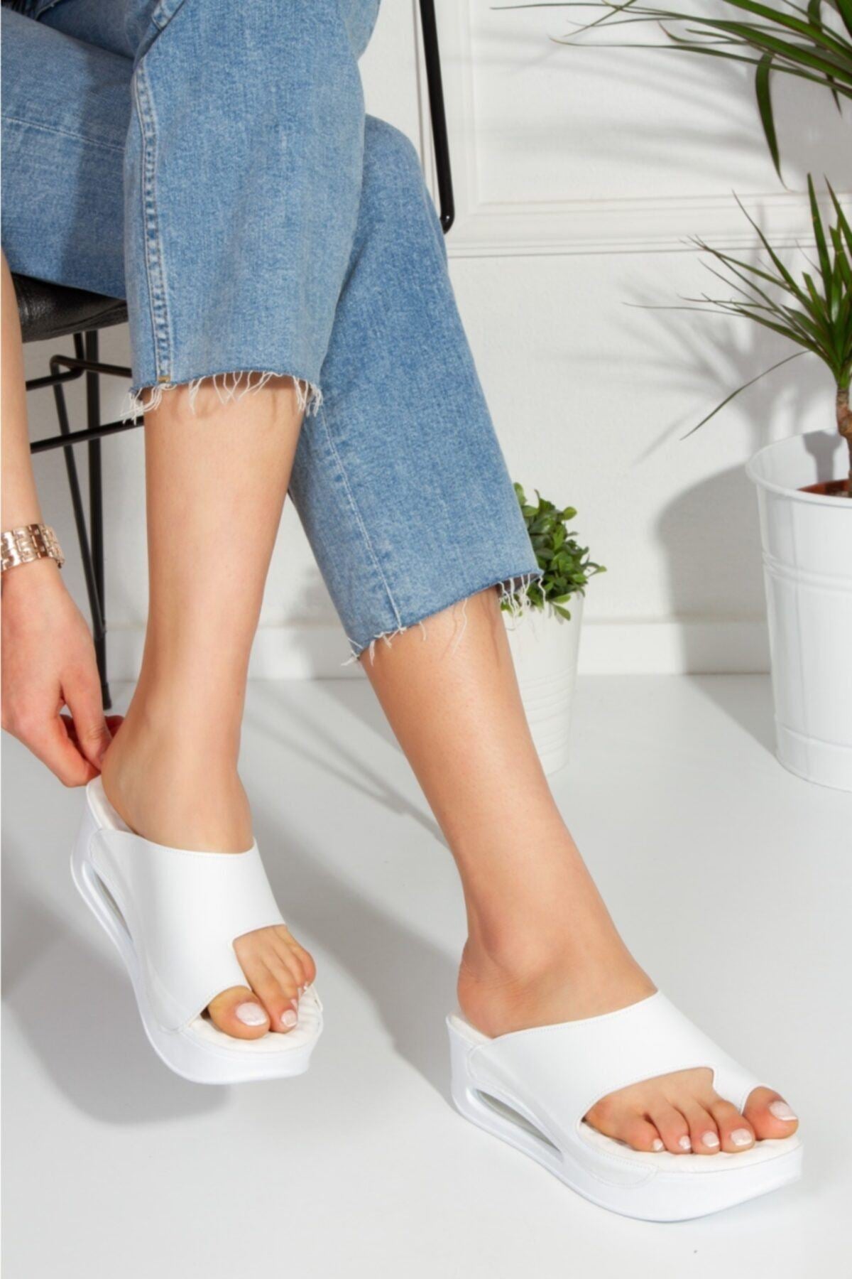 Women's Tools 100% Genuine White Leather Slippers - STREET MODE ™