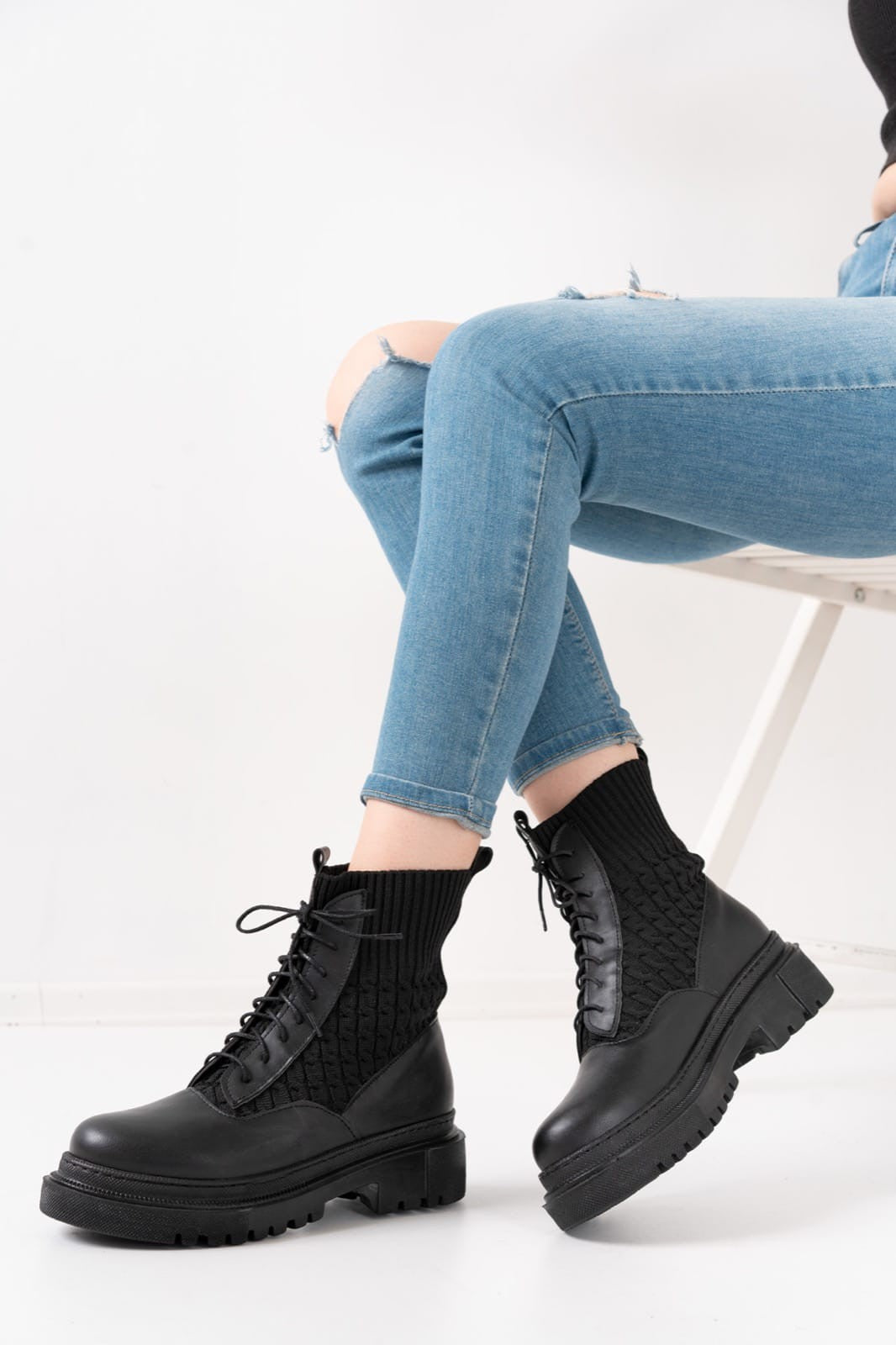 Women's Utag Black Skin Lace Up Boots - STREETMODE ™