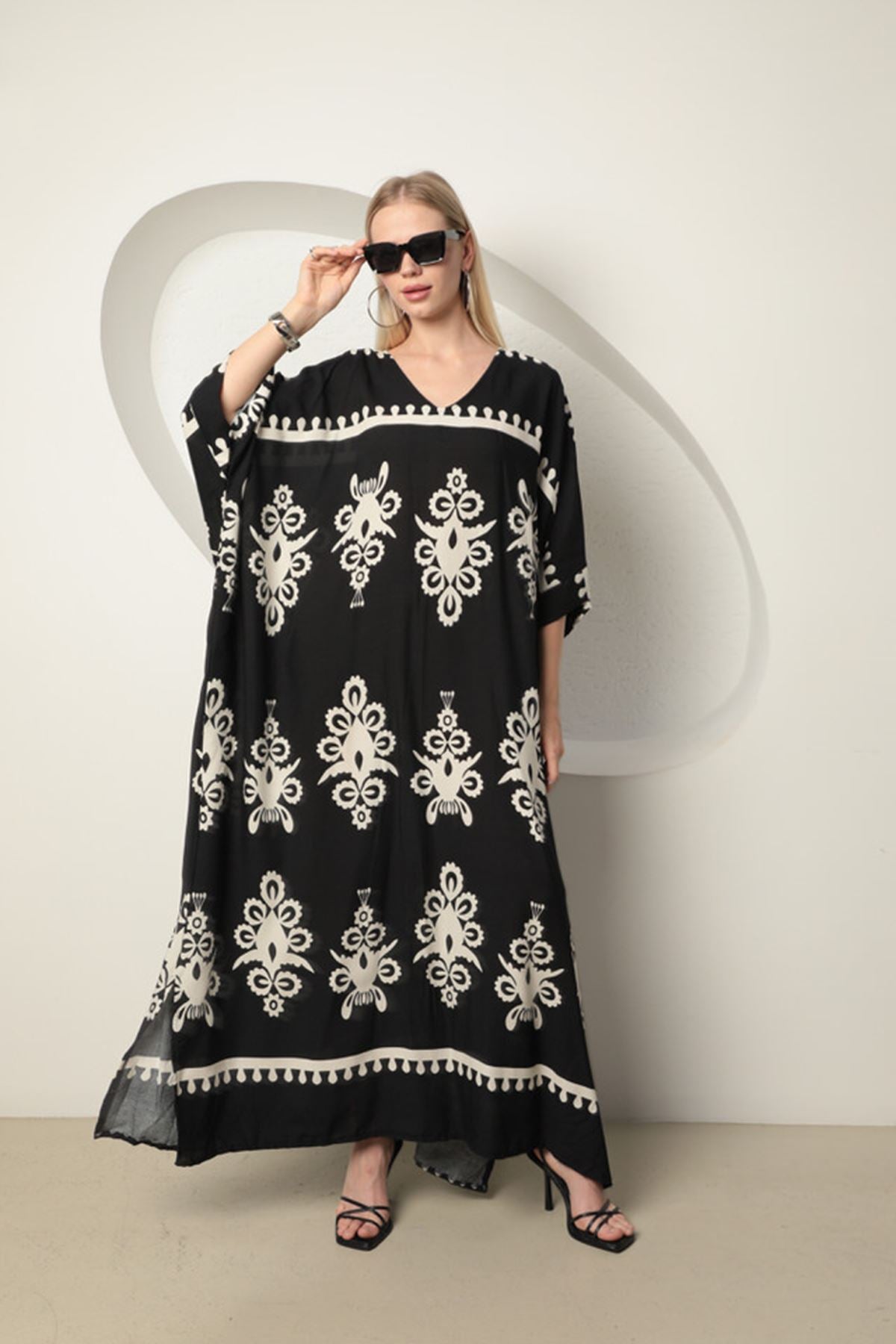 Viscose Oversize Women's Dress-Black-White