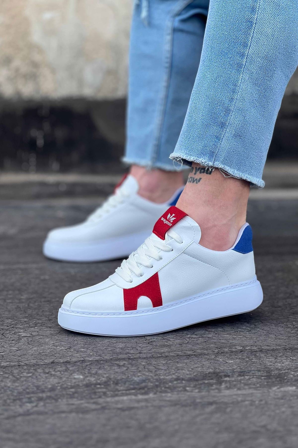 WG040 White Red Men's Casual Shoes