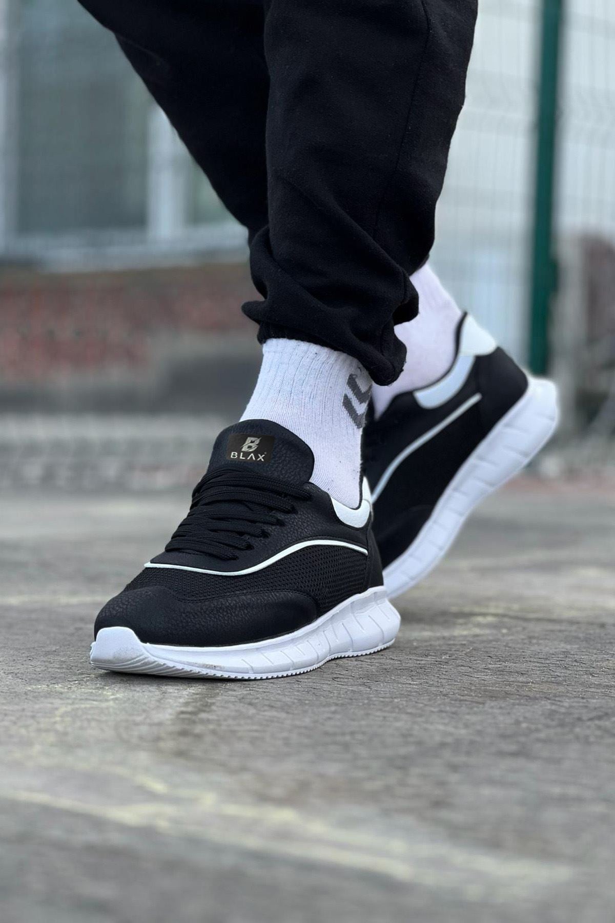 WG062 Black White Knitwear Men's Sports Shoes - STREETMODE ™