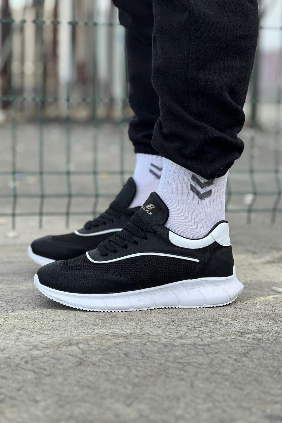 WG062 Black White Knitwear Men's Sports Shoes - STREETMODE ™