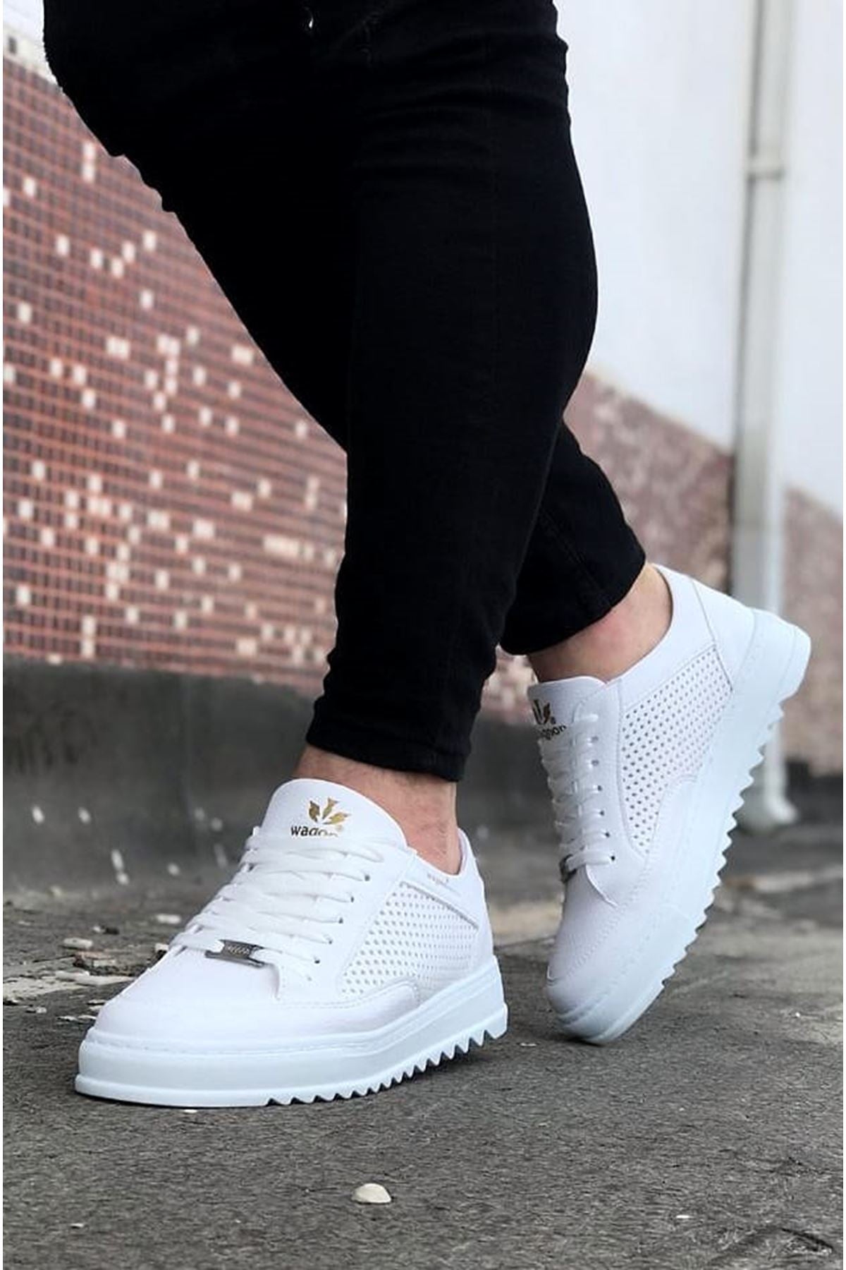 WG505 White Casual Shoes - STREETMODE ™