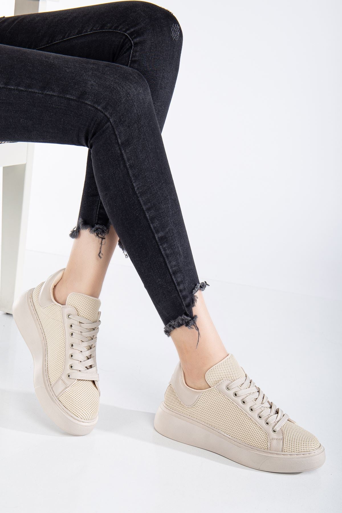 Women's Beige Knitted Sneakers