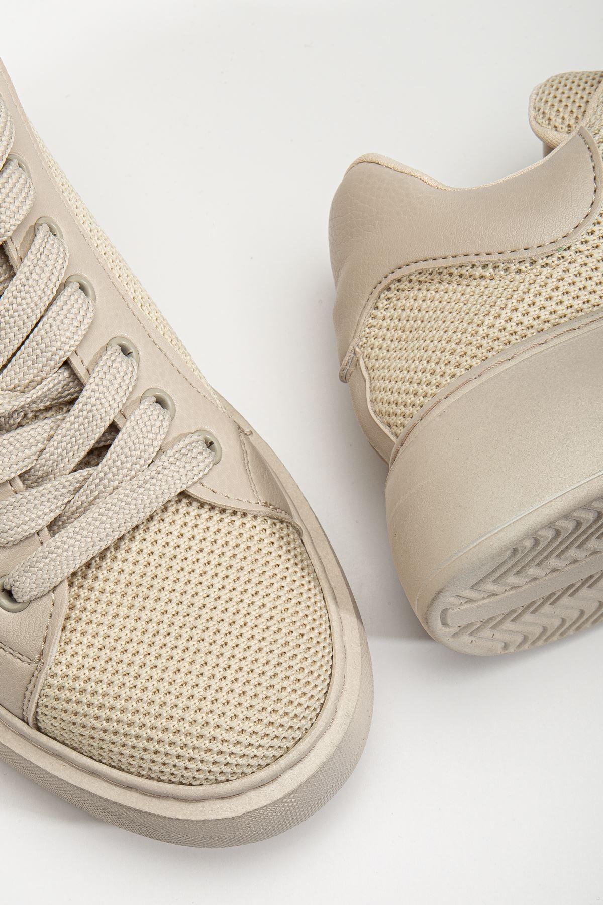 Women's Beige Knitted Sneakers - STREETMODE ™