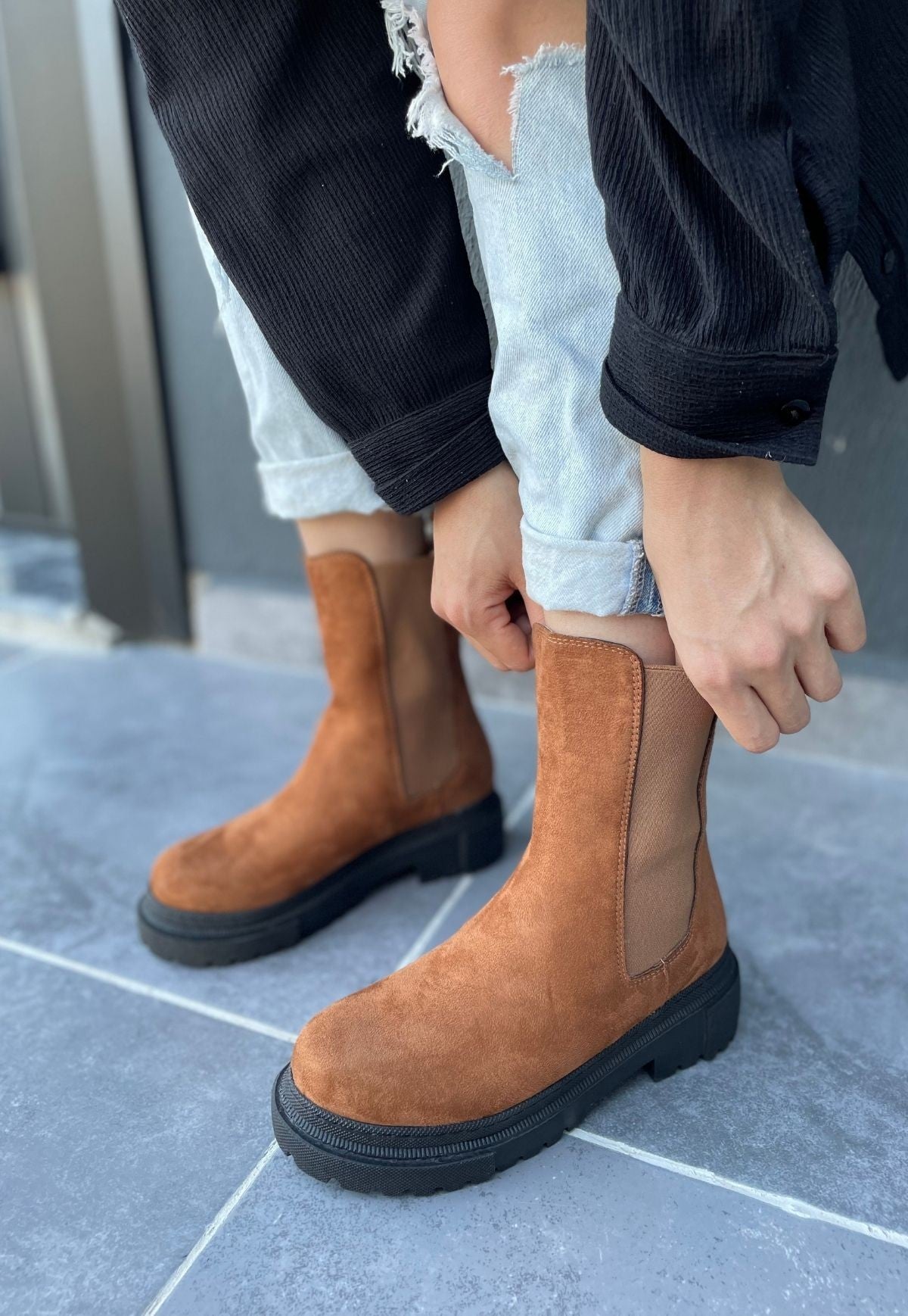 Women's Derla Brown Suede Heeled Boots - STREETMODE ™