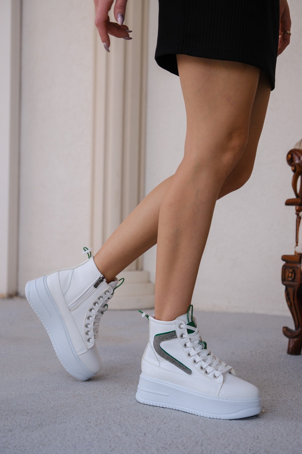 Women's Pone White Skin Green Detailed Lace Up Sneakers Boots - STREETMODE ™