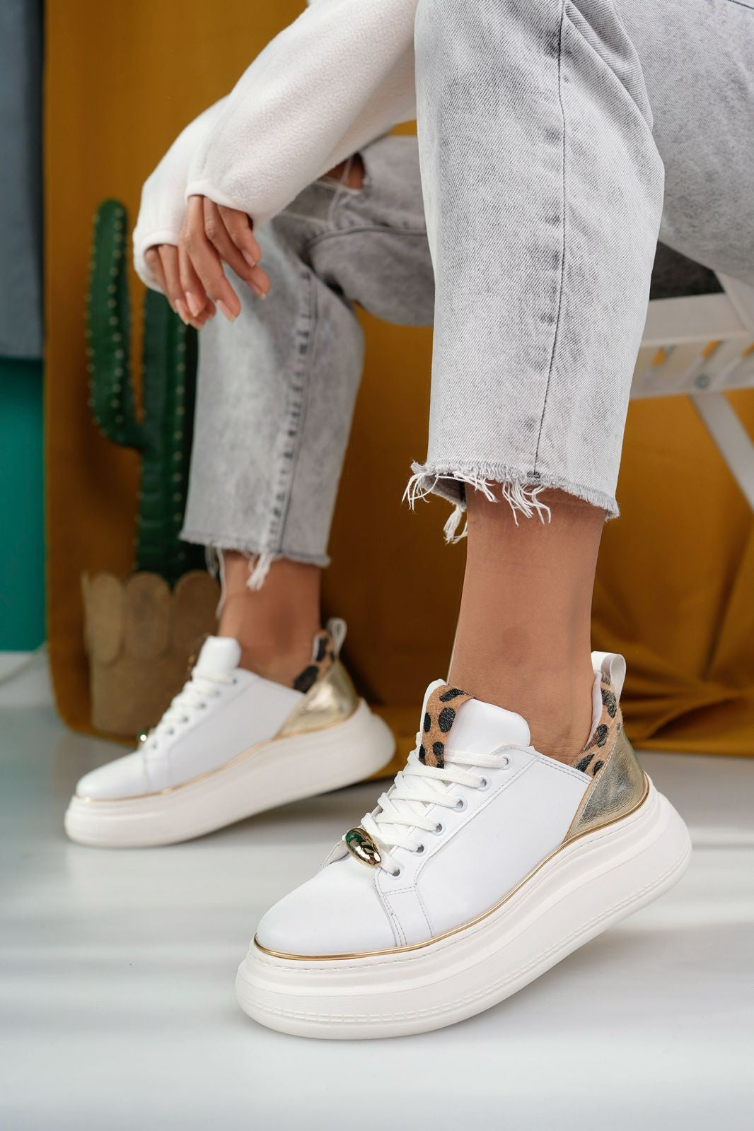 Women's White Leather Lace-Up Sneakers
