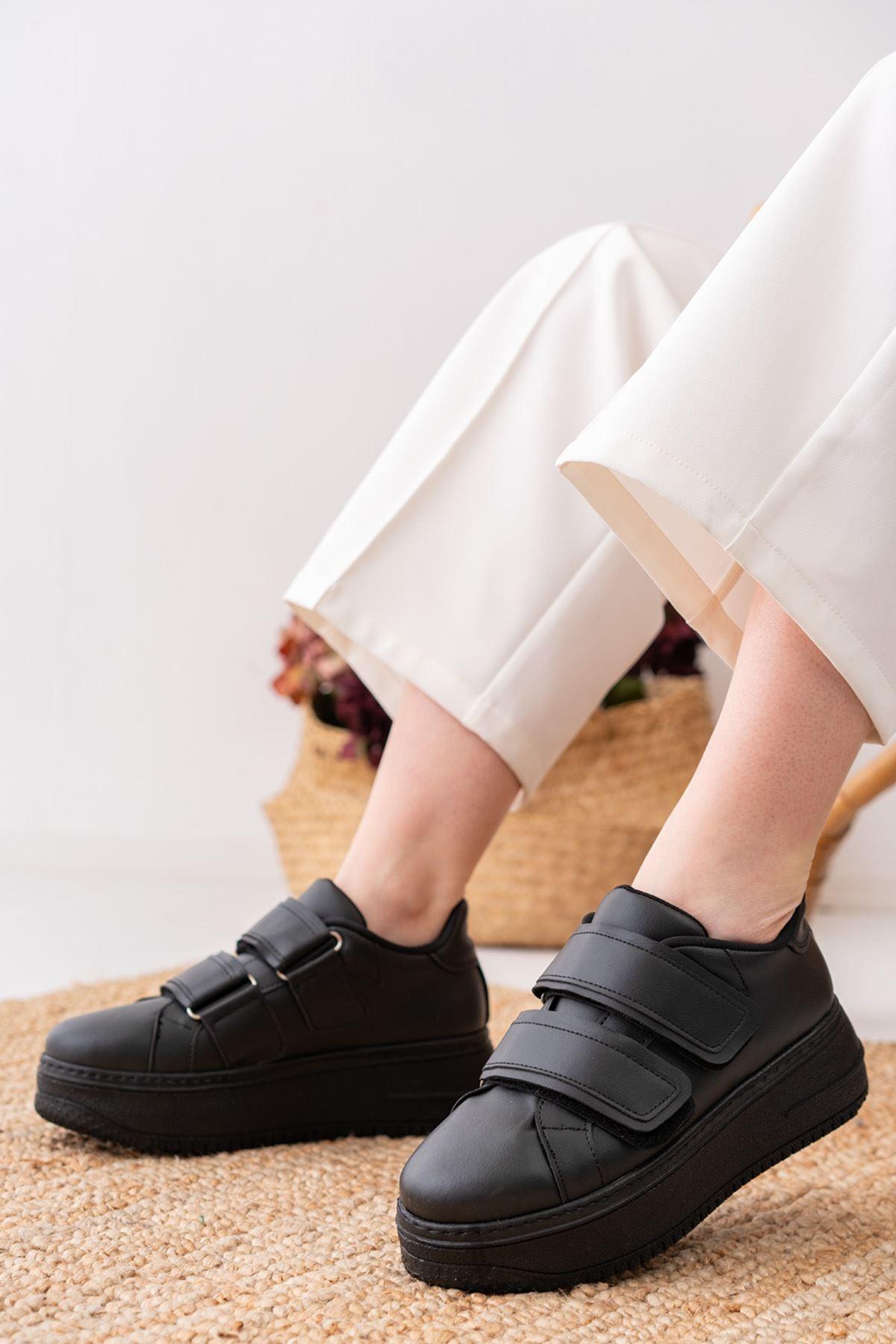 Women's Krasive Black Skin Velcro Detailed Thick Sole Sneakers Shoes - STREET MODE ™